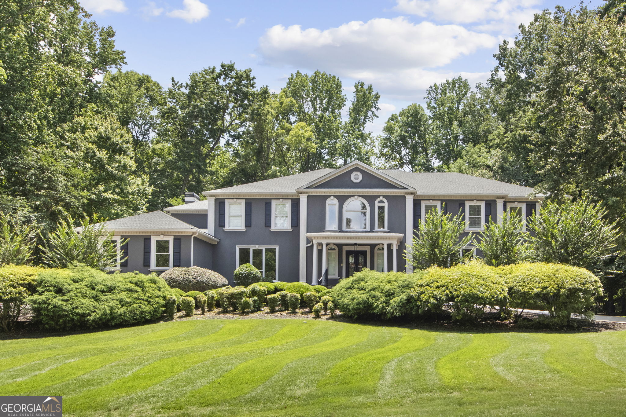 335 Birkdale Dr — photo