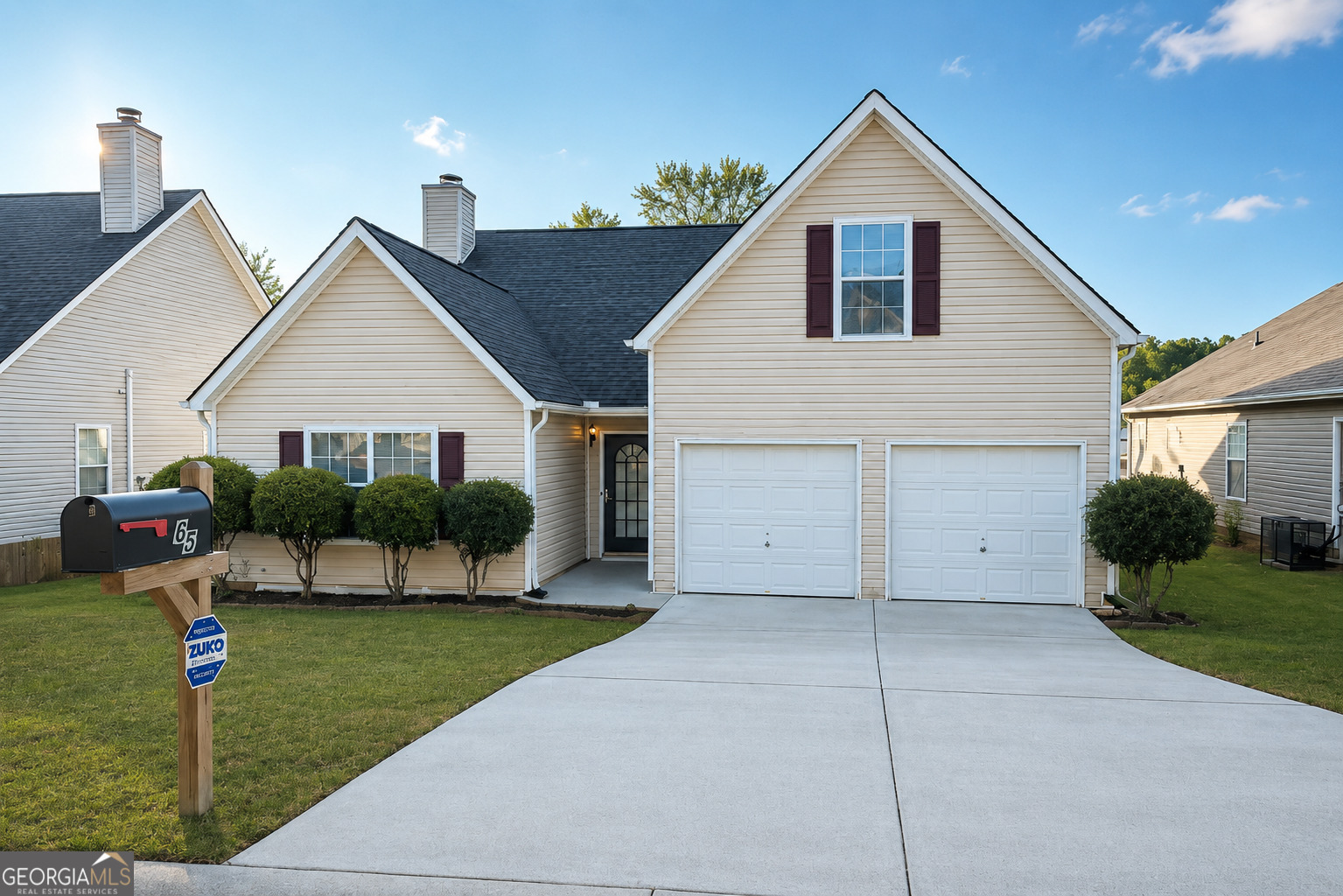 65 Waters Edge Way — photo