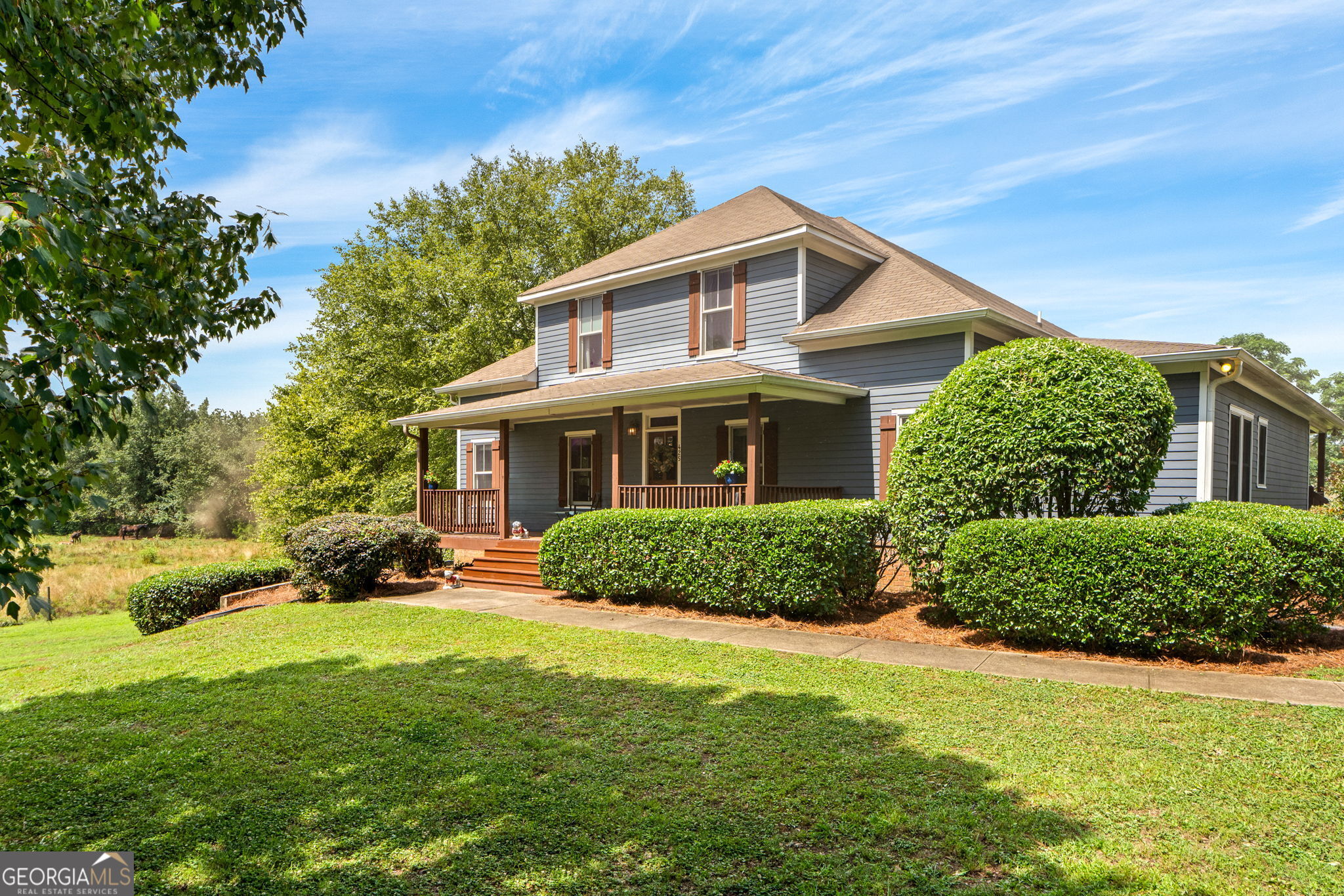 425 Oak Grove Rd — photo