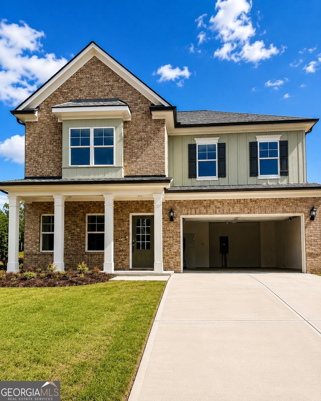4595 Silver Oak Dr — photo