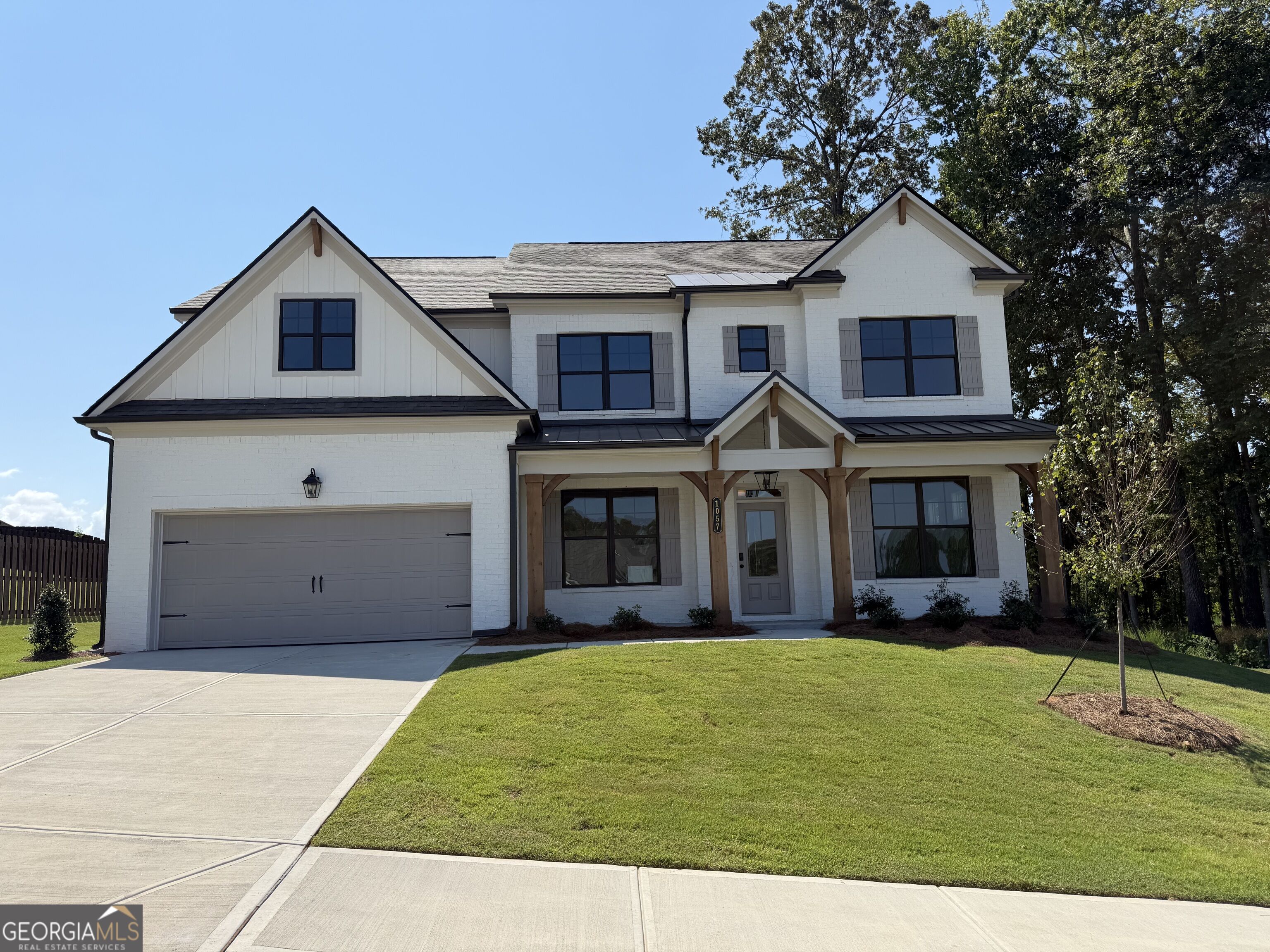 1057 Hawkins Creek Dr — photo