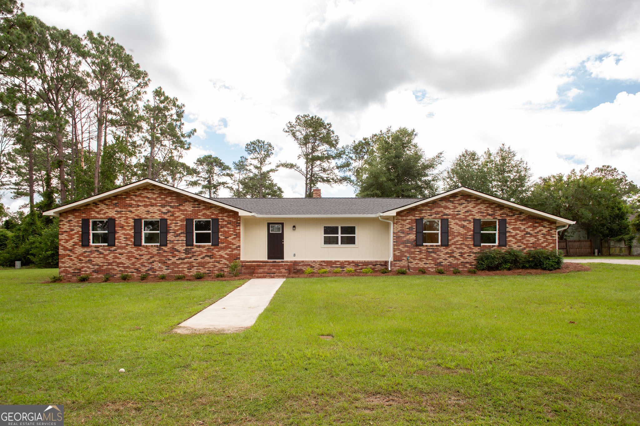 2608 Winchester Rd — photo