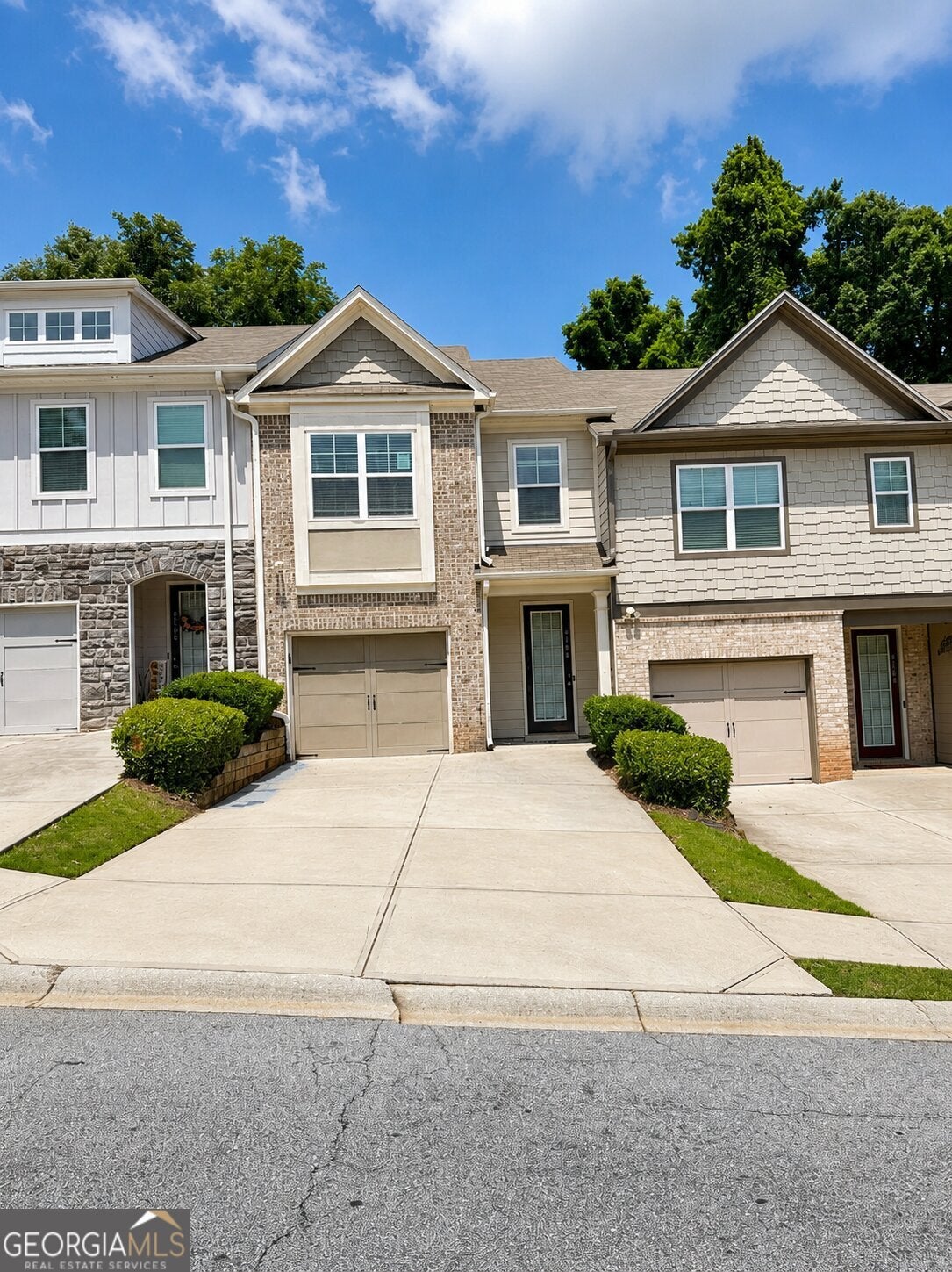 4164 Alden Park Dr — photo