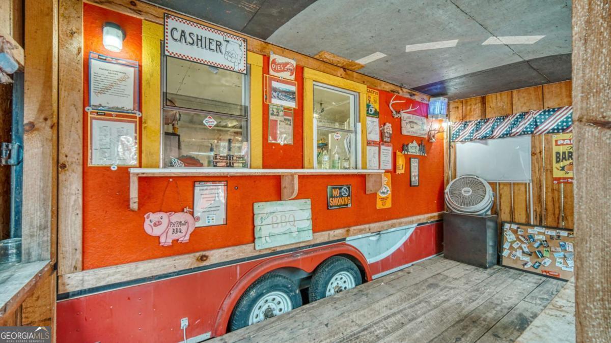 11026 Hwy 325 Papaw'S Bbq — photo