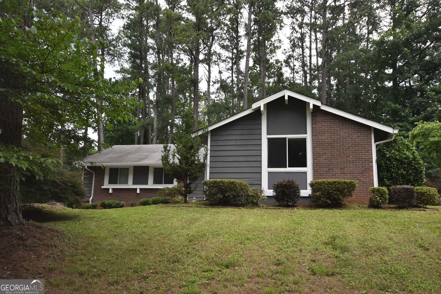 1288 Crescent Dr — photo