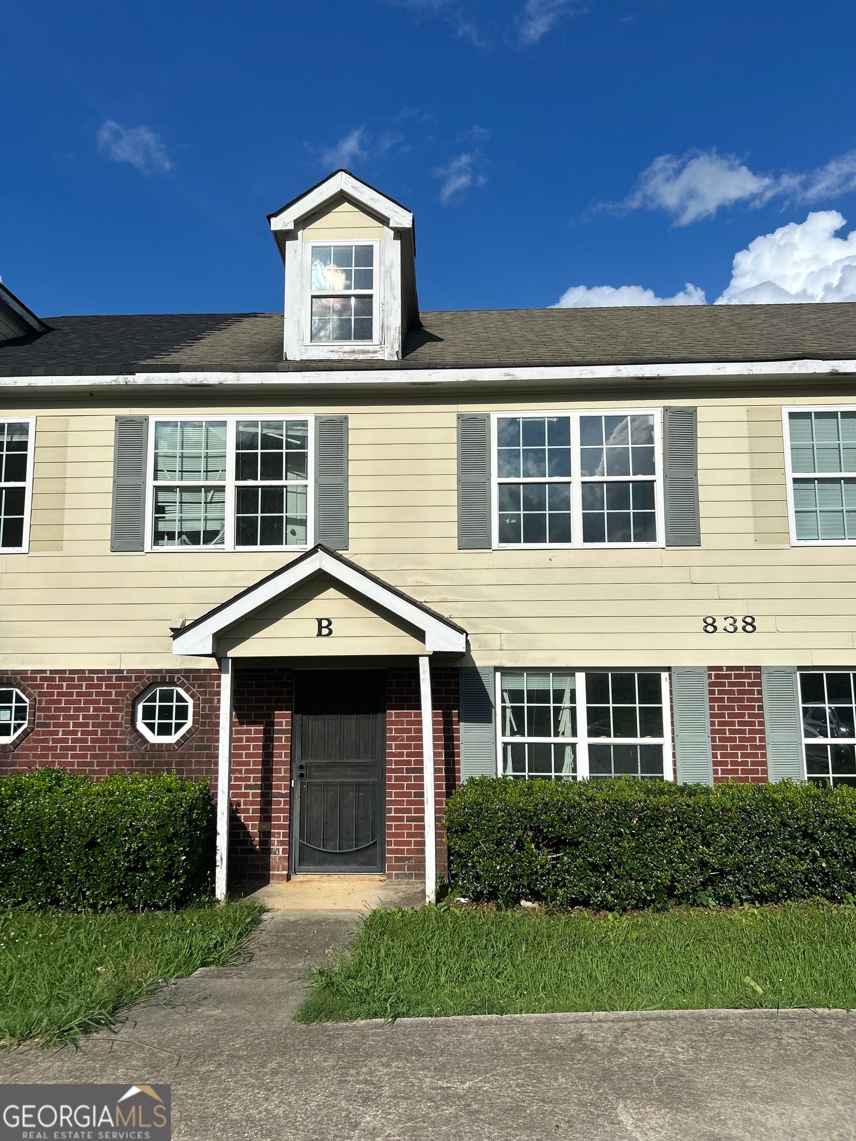 838 Store House Ct — photo