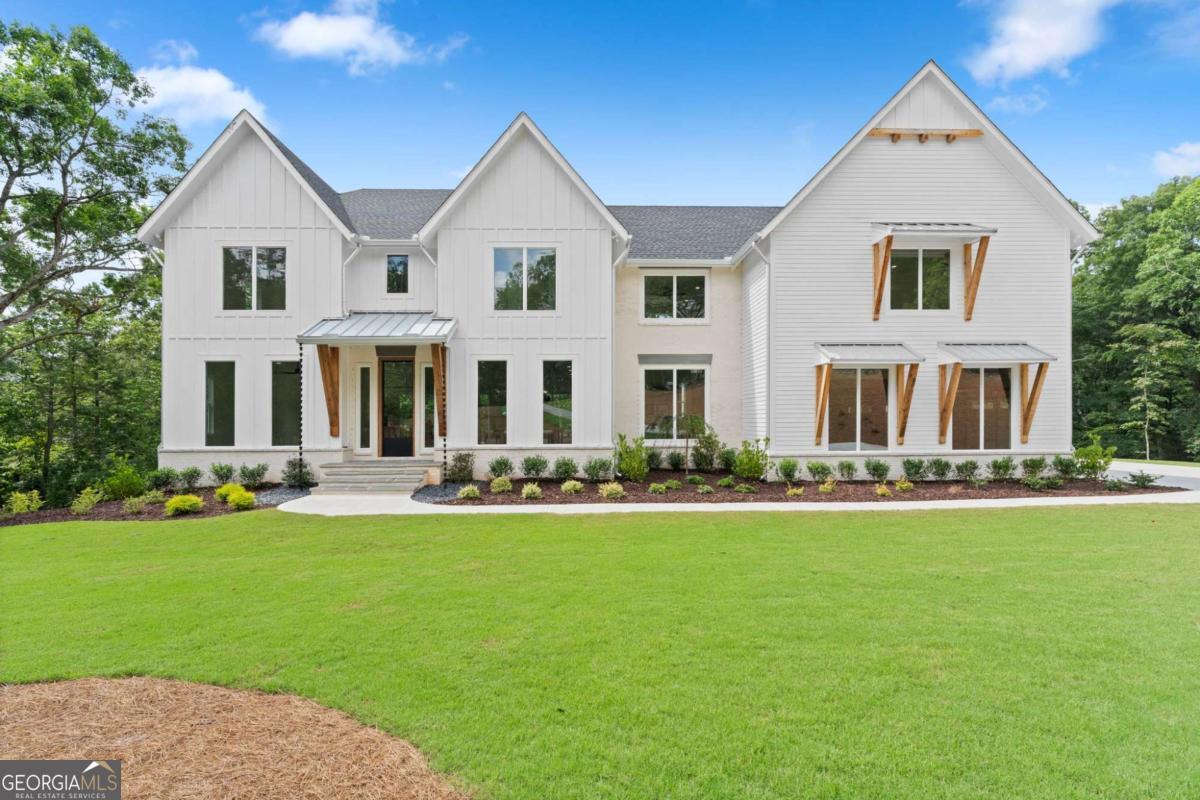 7048 Nichols Cove Dr — photo