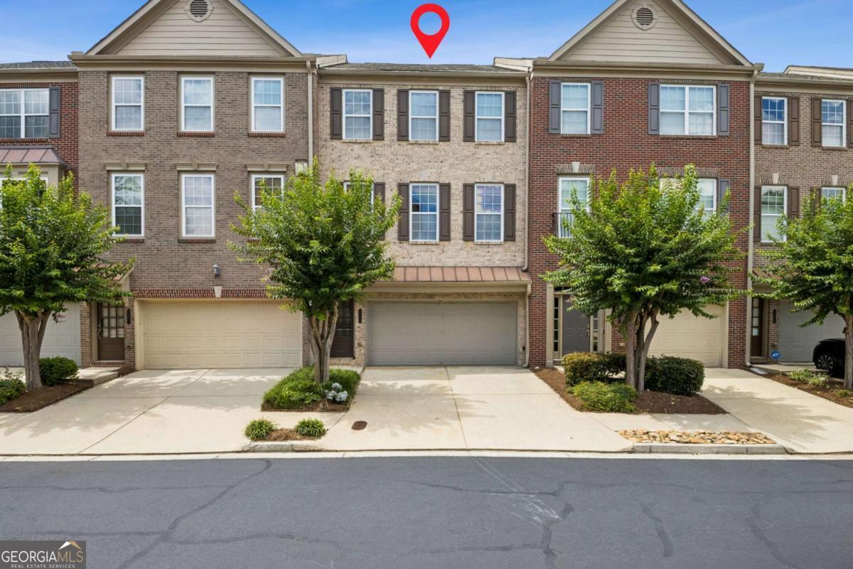 3279 Greenwood Oak Dr — photo