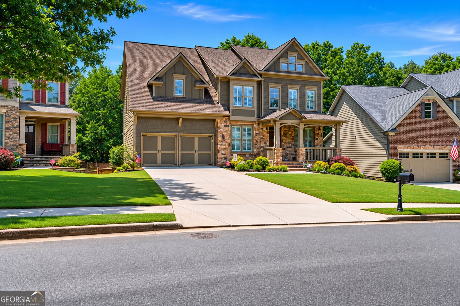 629 Wexford Ct — photo