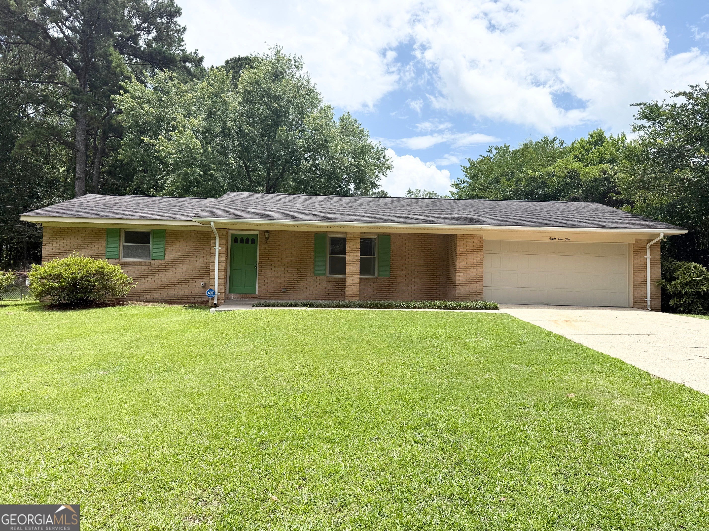 815 McCurdy Blvd — photo