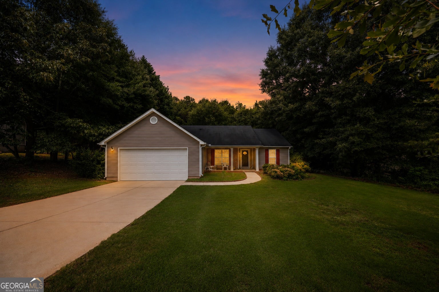1035 Preserve Ln — photo