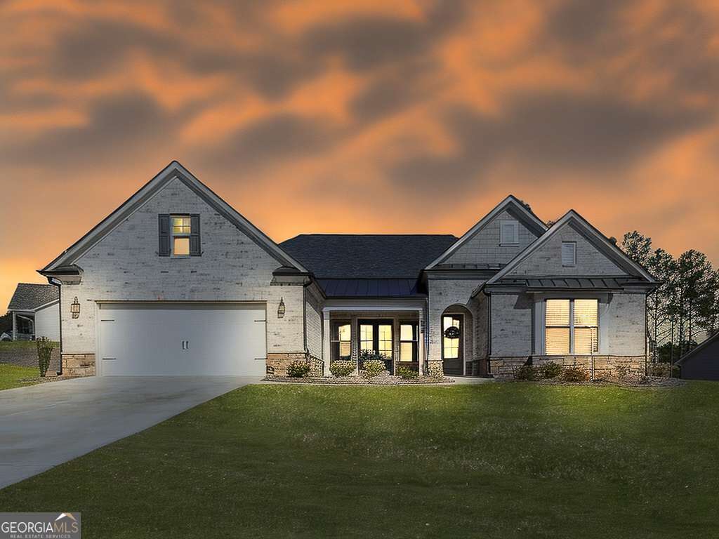 456 Northside Dr — photo