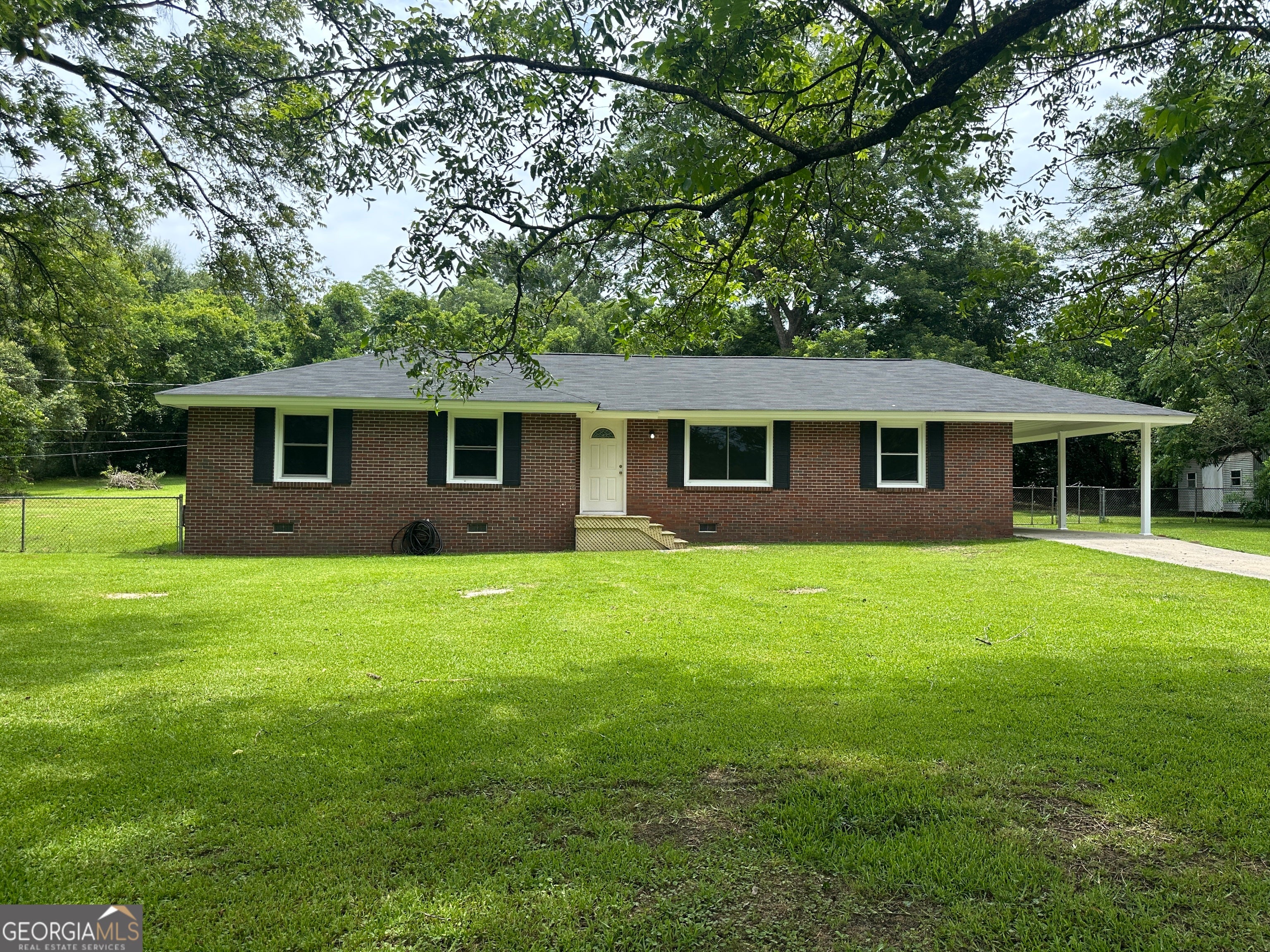 6460 Gibson Rd — photo
