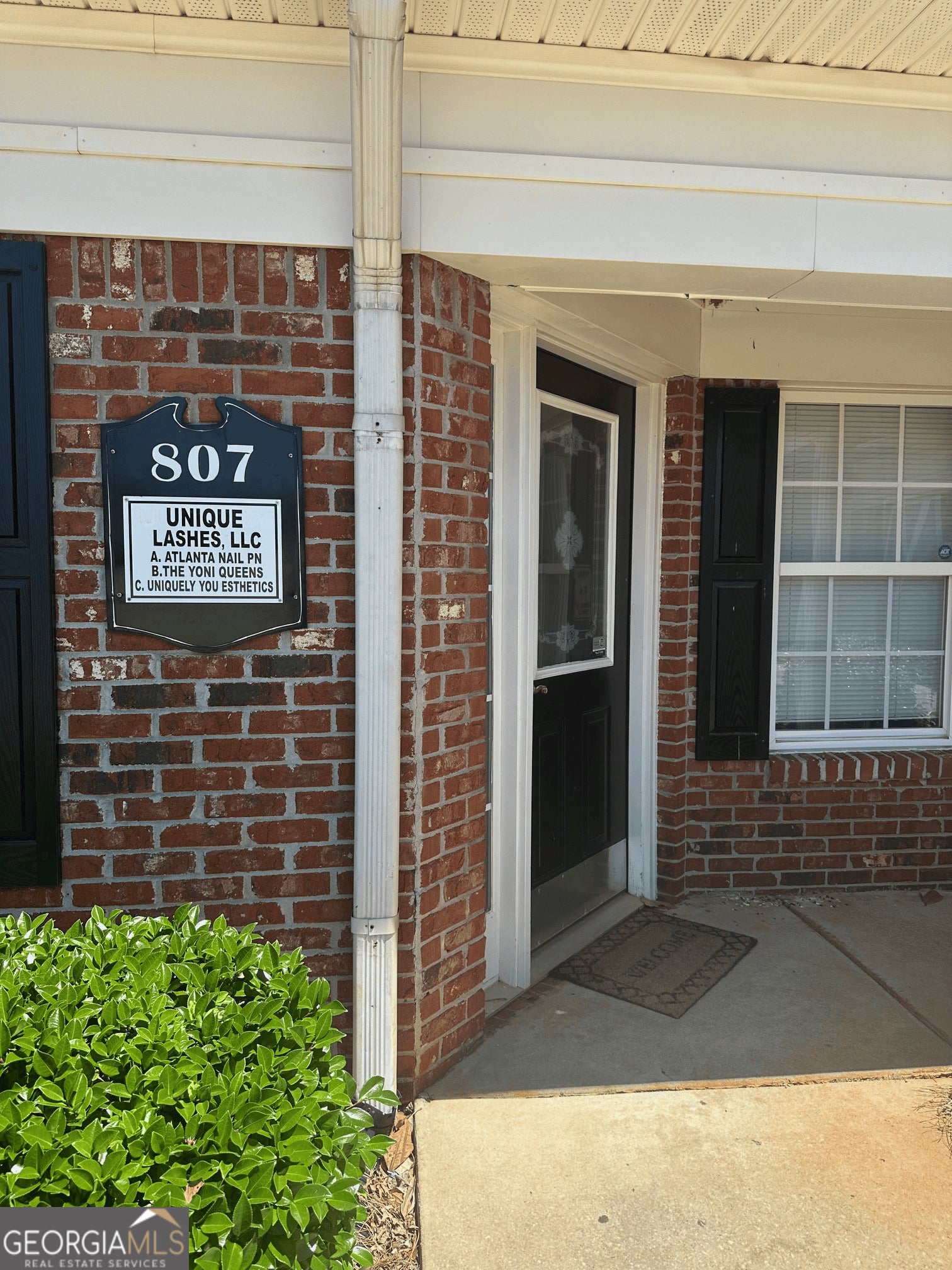 807 Pavilion Ct Unit B — photo