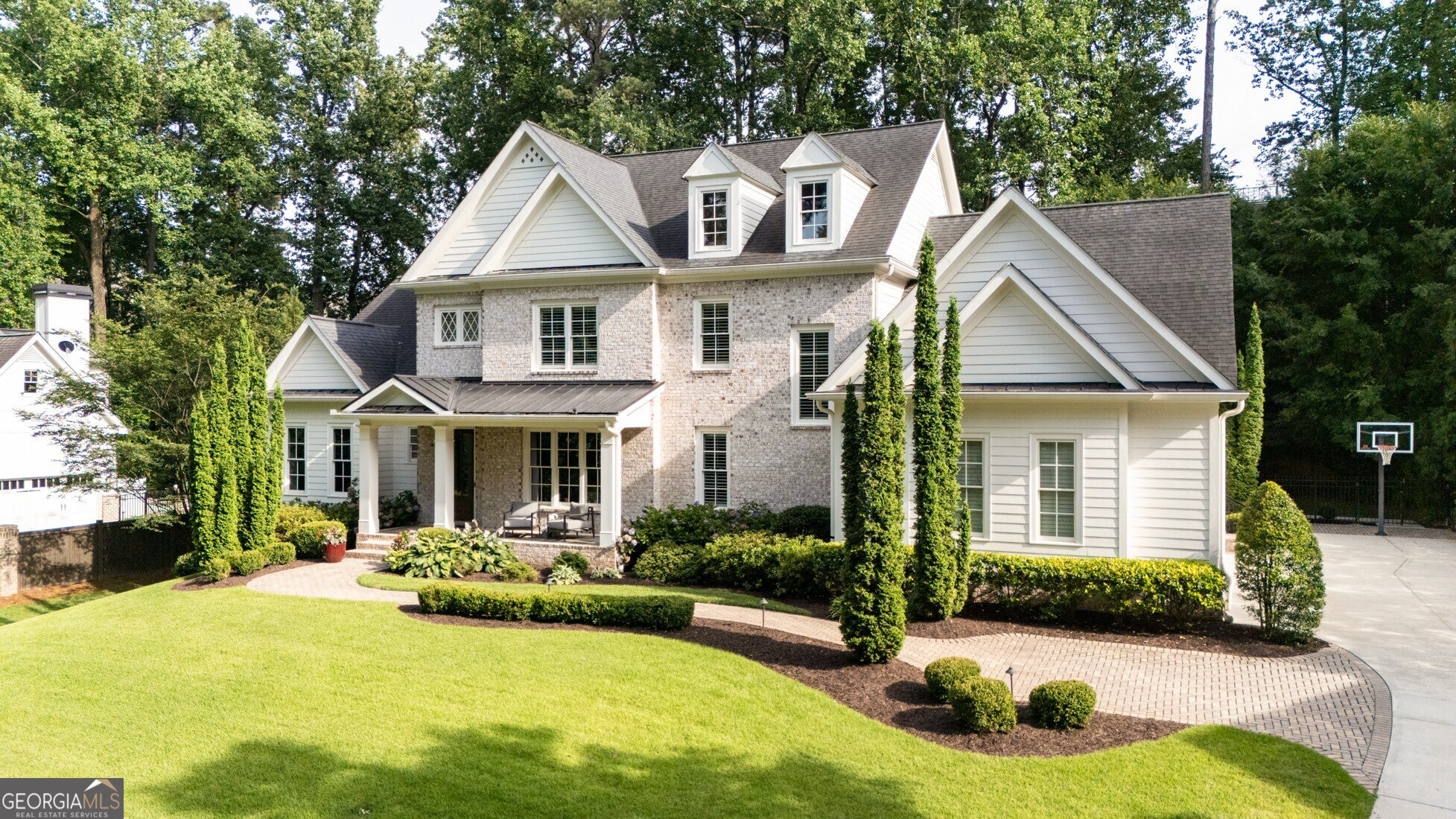 723 Glenairy Ct — photo