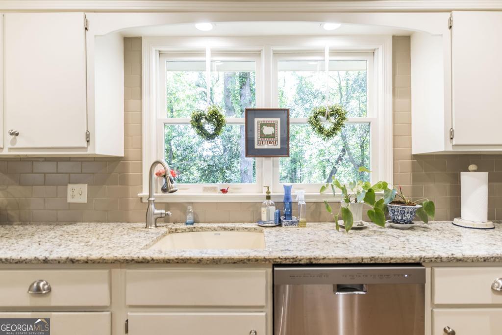 861 Windsor Road, Macon, GA 31204 — photo 3