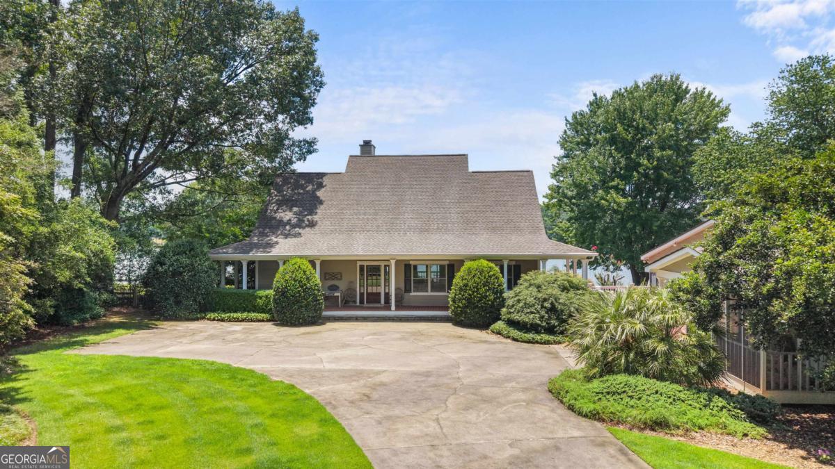 1470 Staci Dr - — photo