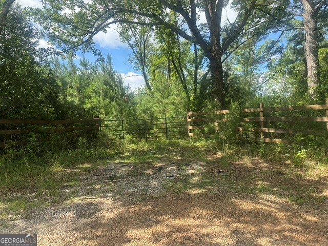 640 Vineyard Rd — photo