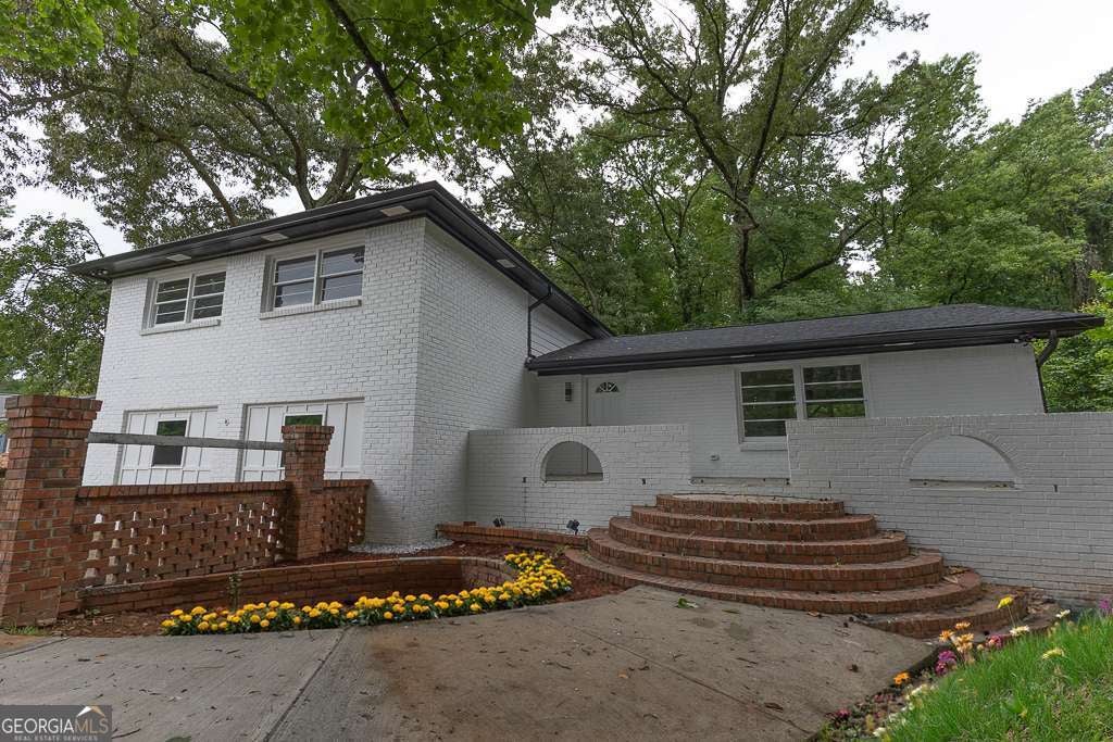 2503 Whites Mill Rd — photo