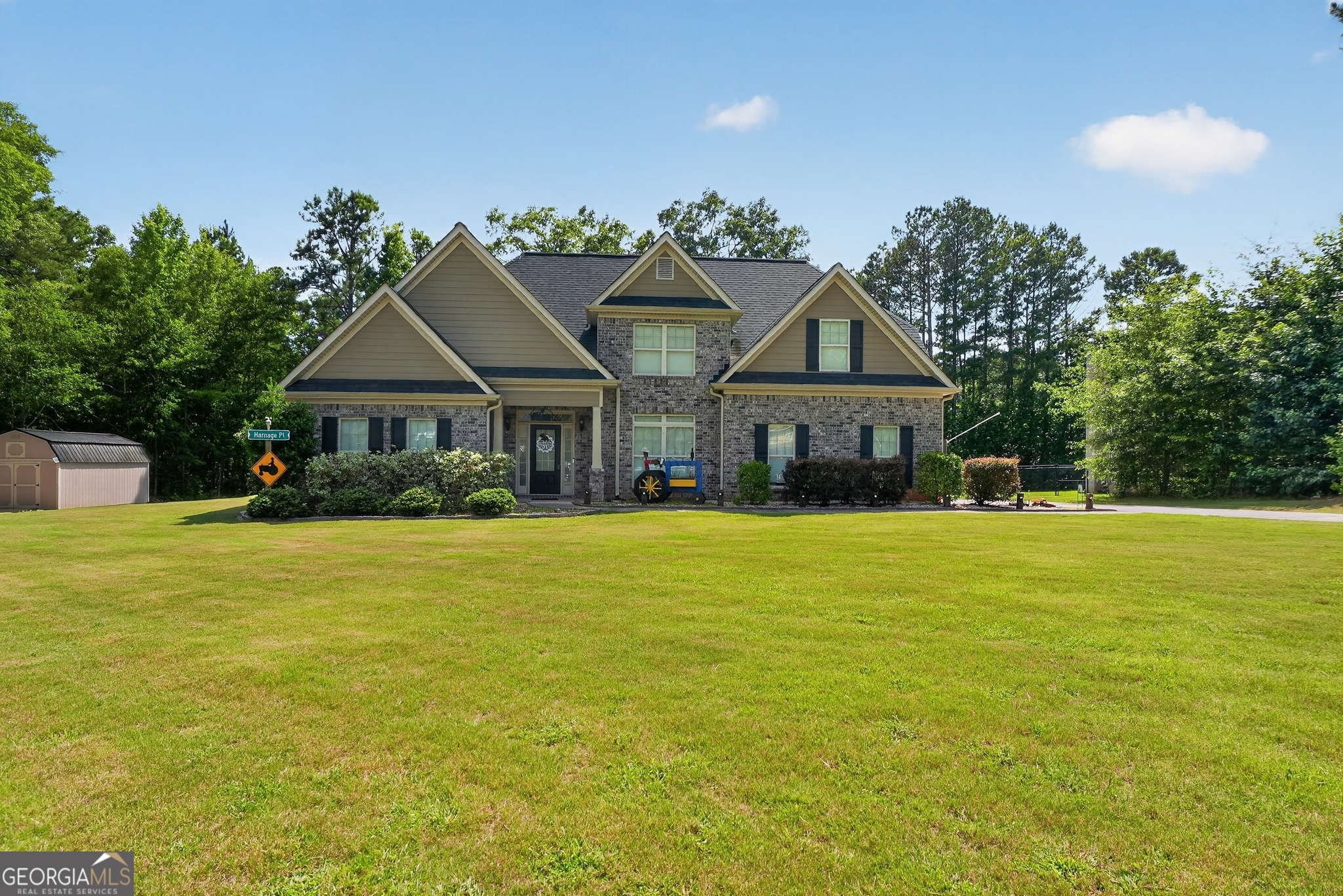 312 Conway Ct — photo