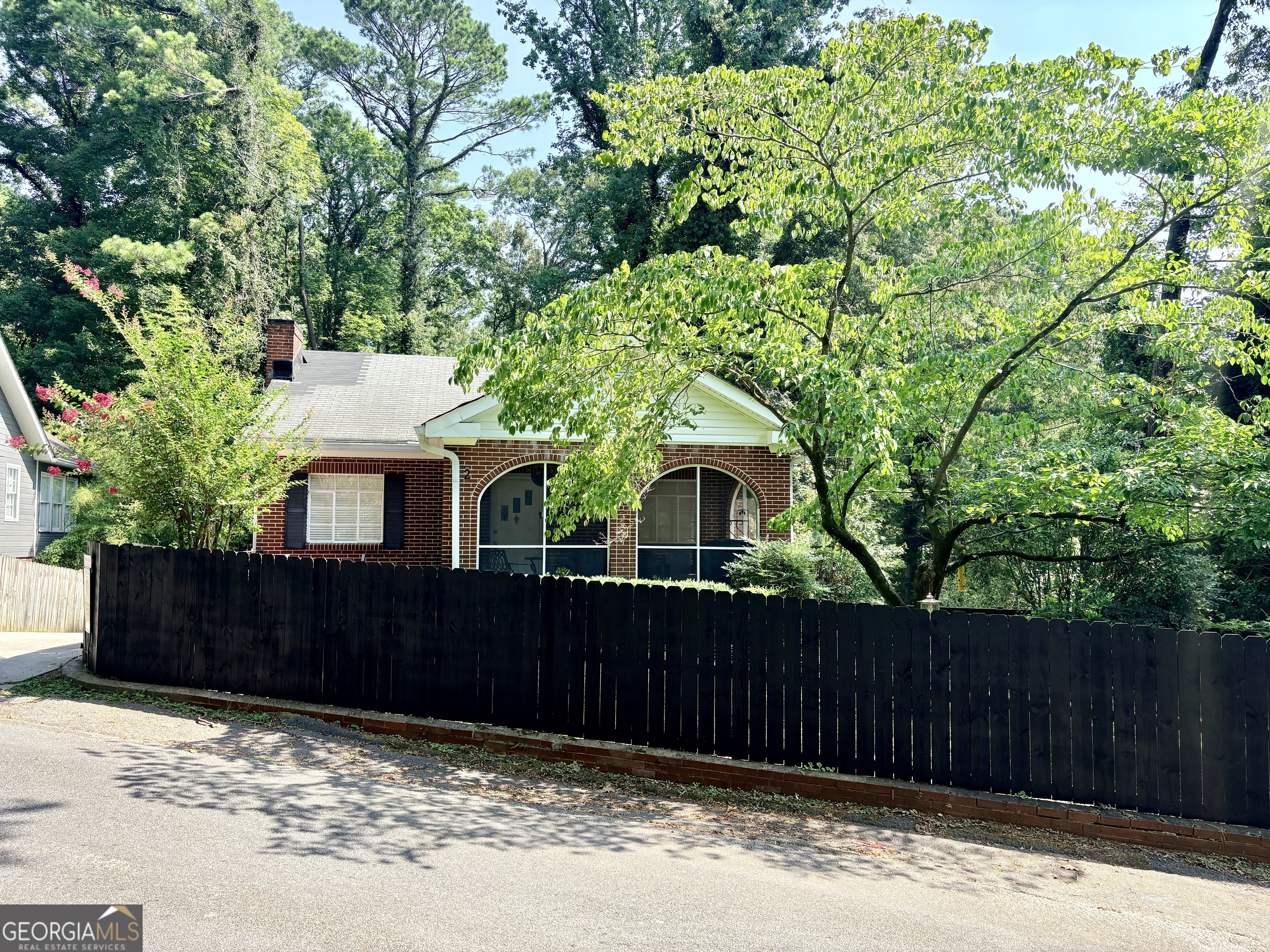 2 Lindberg Dr NE — photo