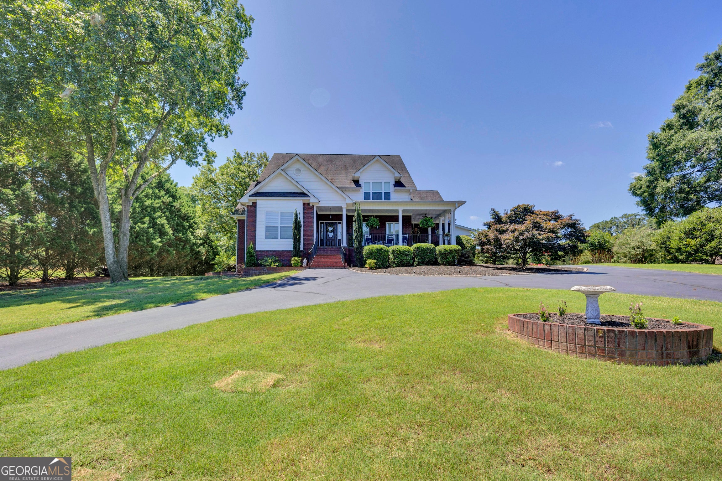 45 Walnut Ln — photo