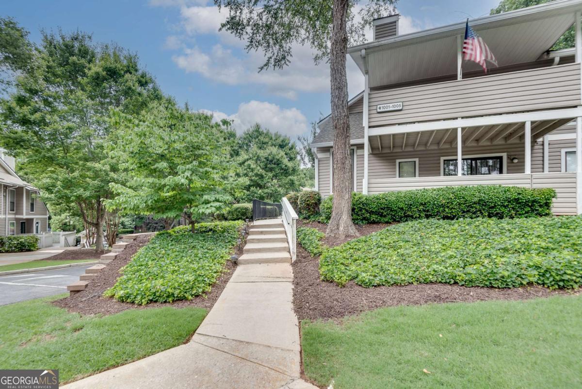 1004 Wynnes Ridge Cir SE — photo