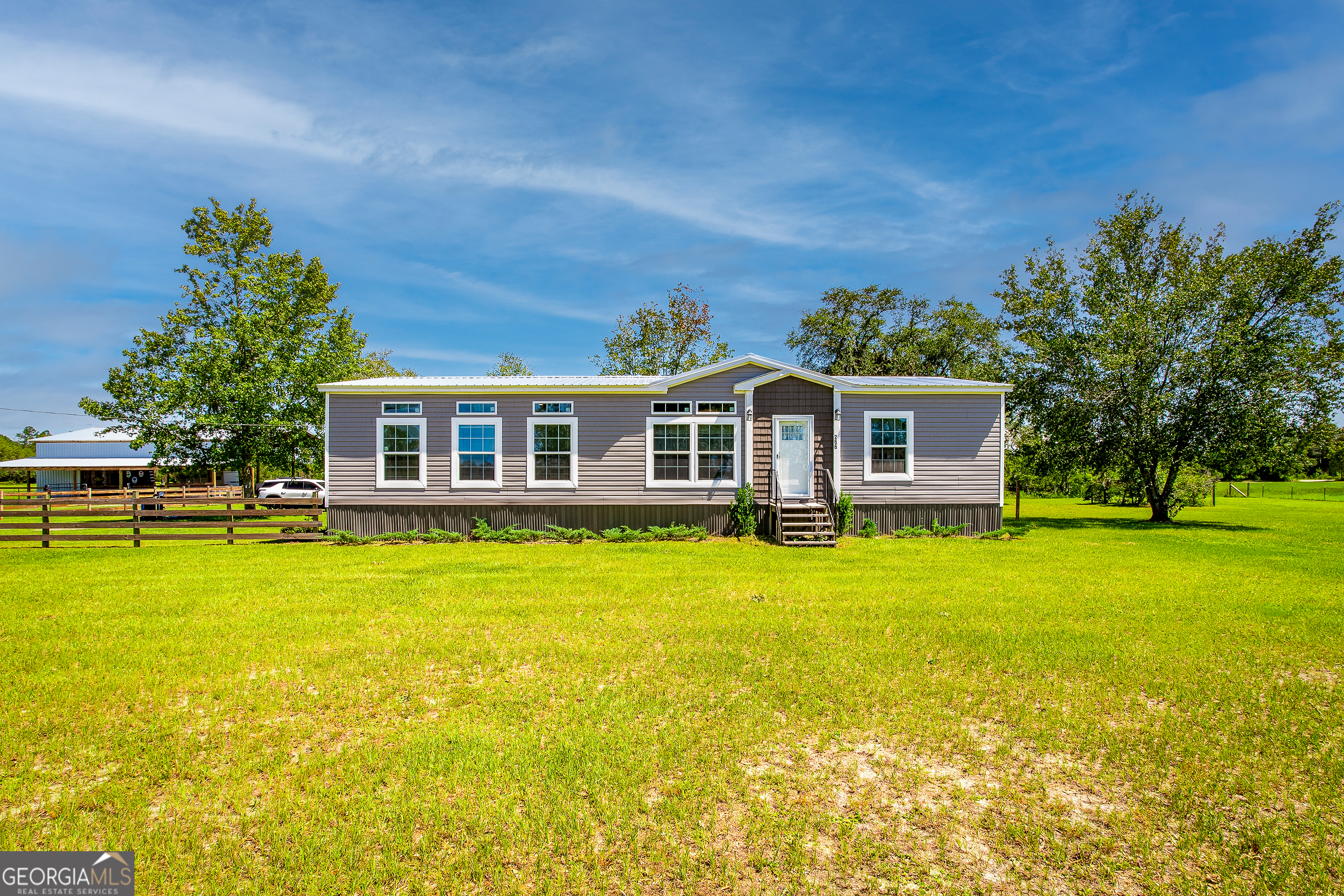 266 Farm Road, St. George, GA 31562 — photo 2