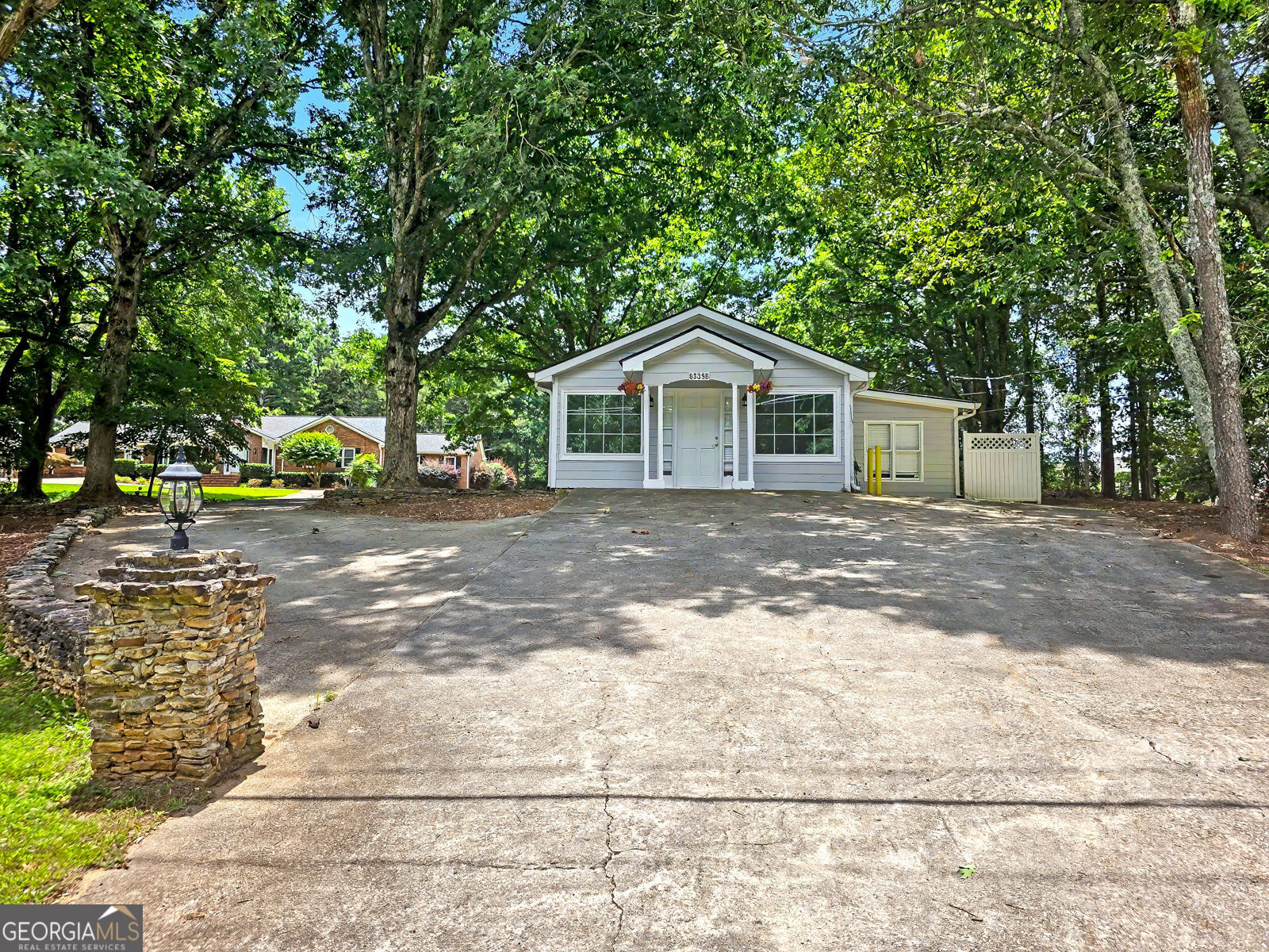 6339B Gaines Ferry Rd — photo