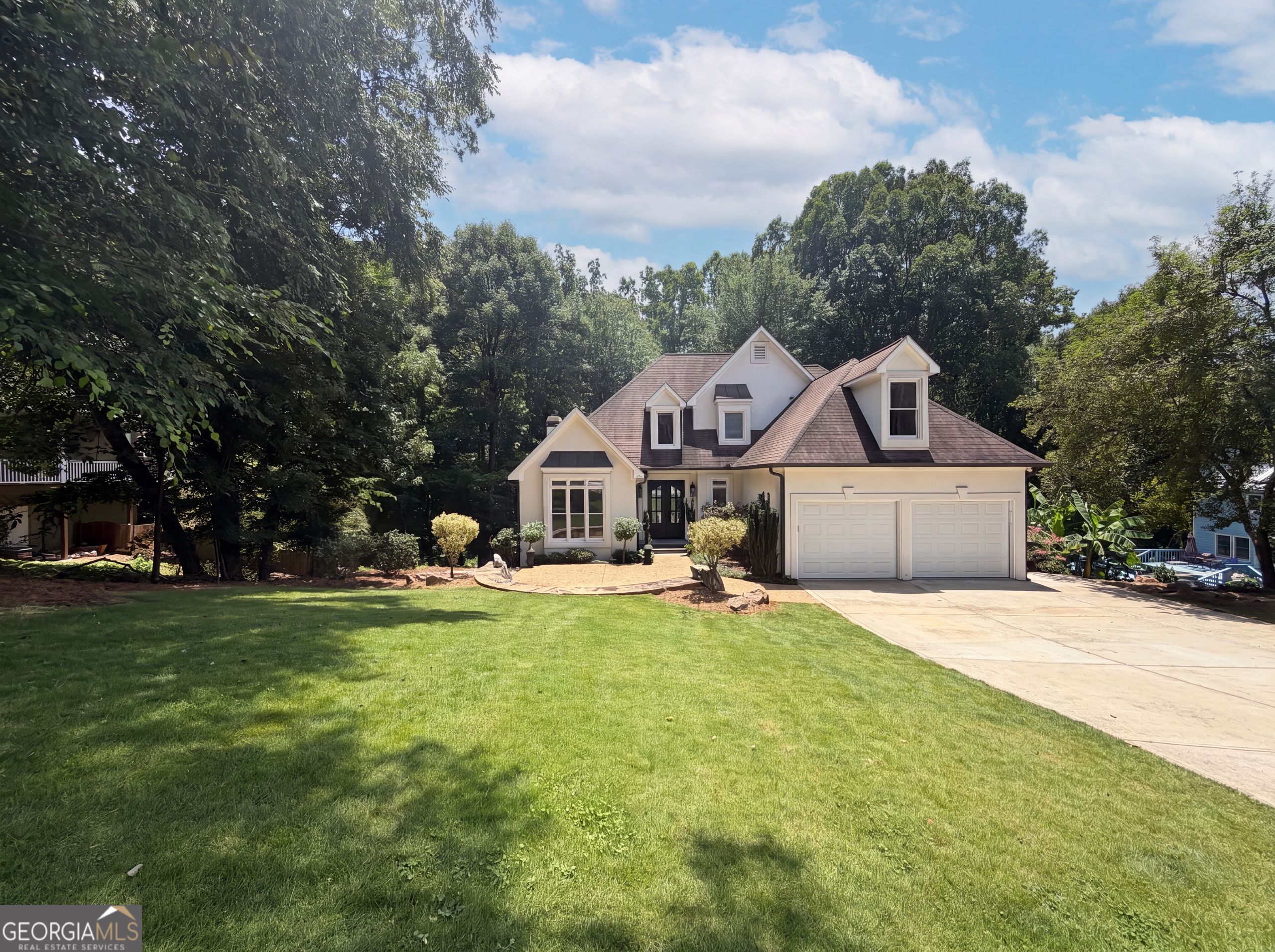 2299 Camden Dr SW — photo