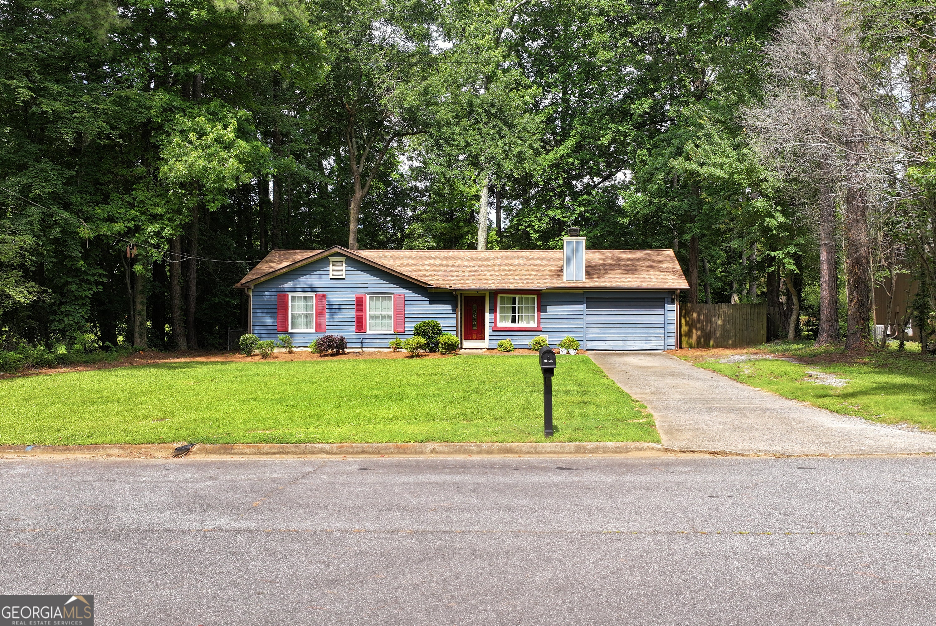 539 Karen Dr — photo