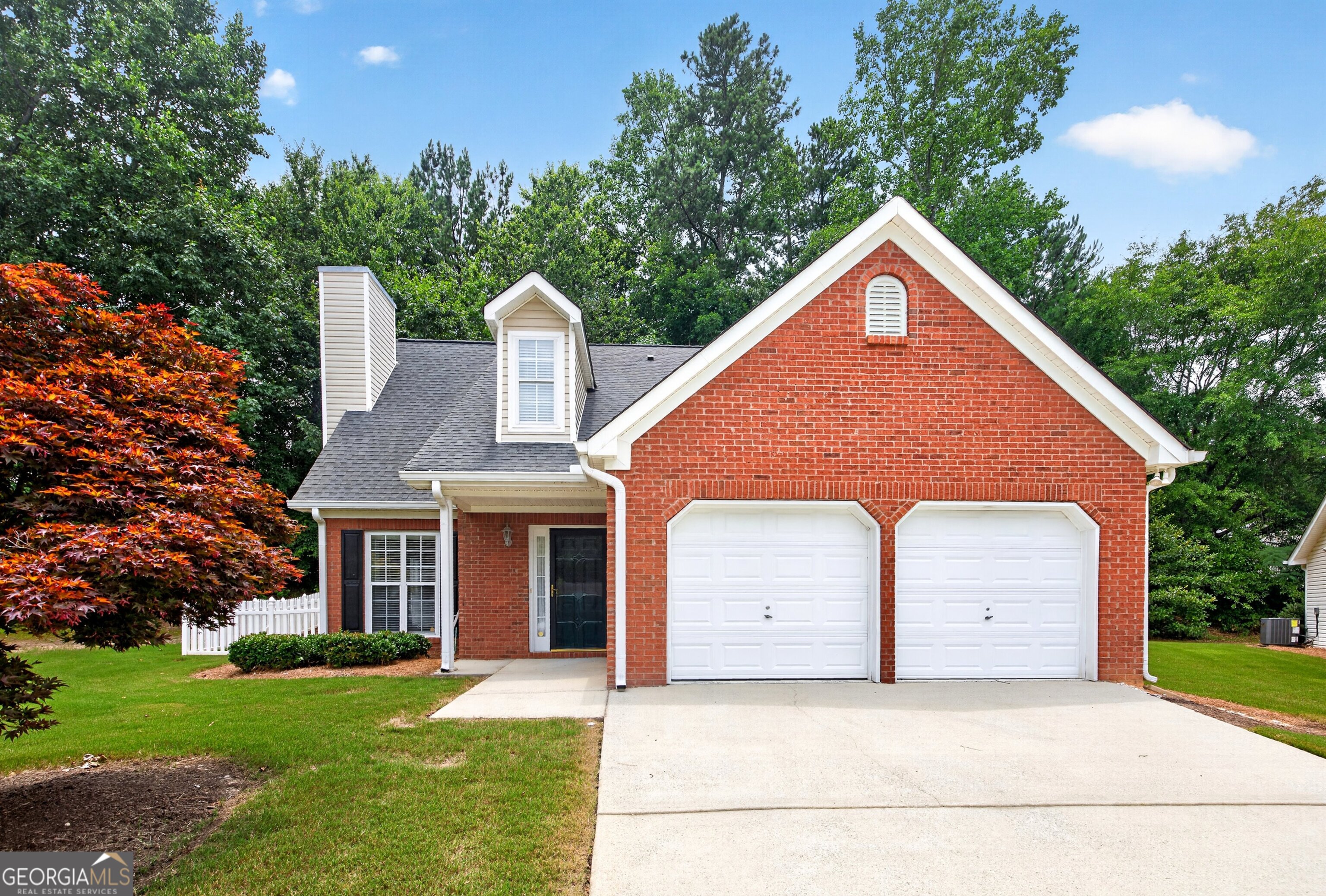 315 Cloverwood Dr — photo