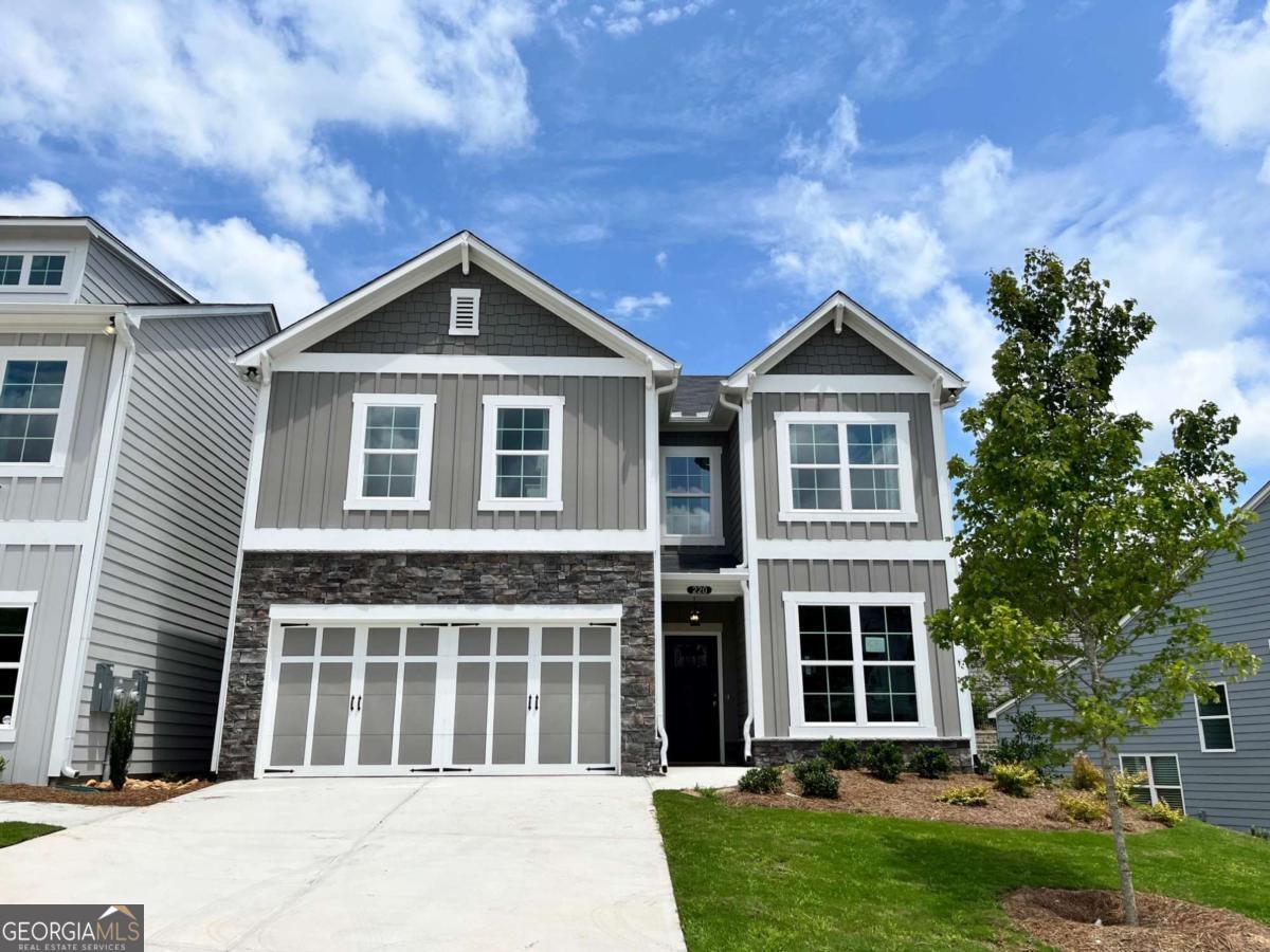220 Lakeside Pl — photo