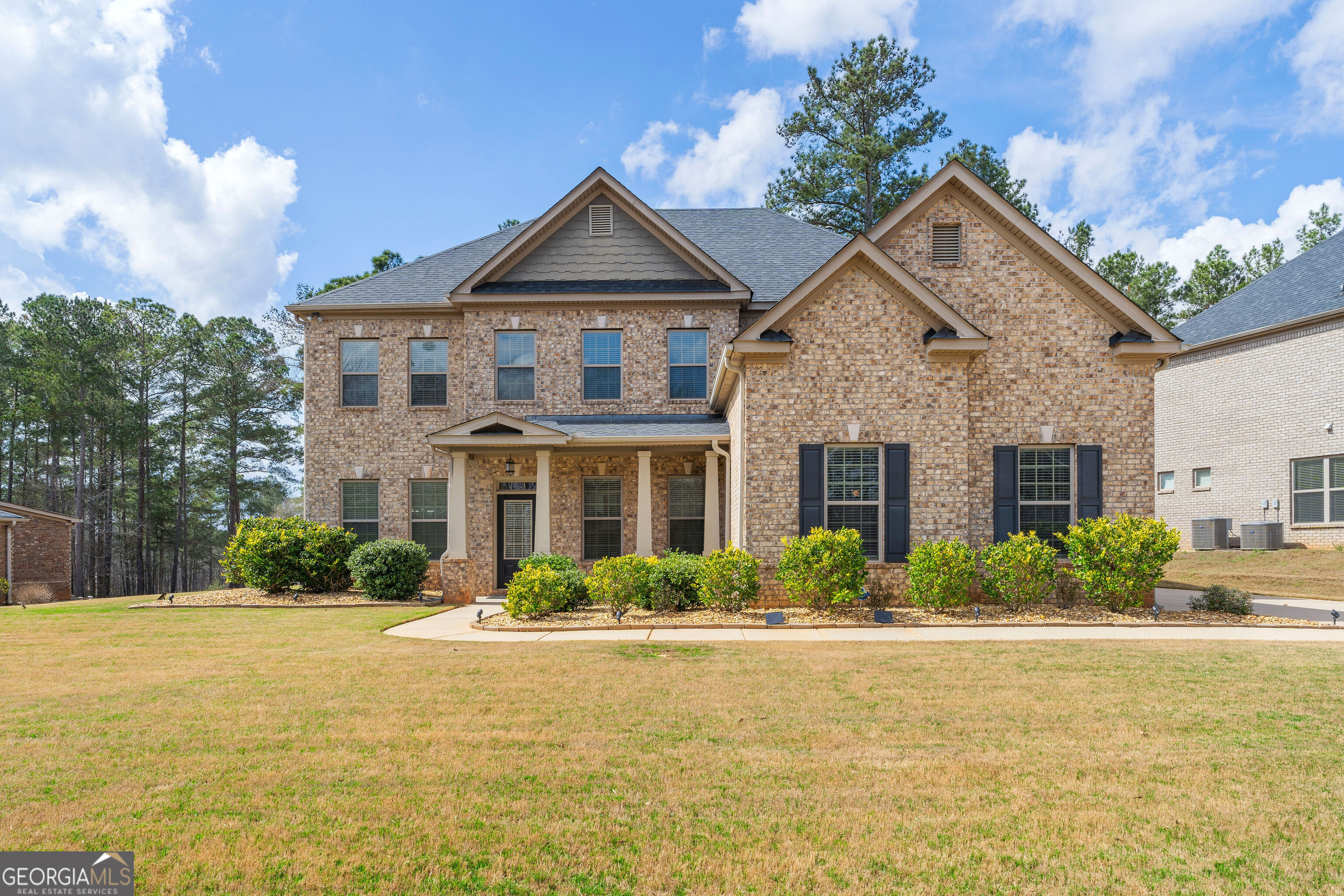 6857 Louis Dr — photo