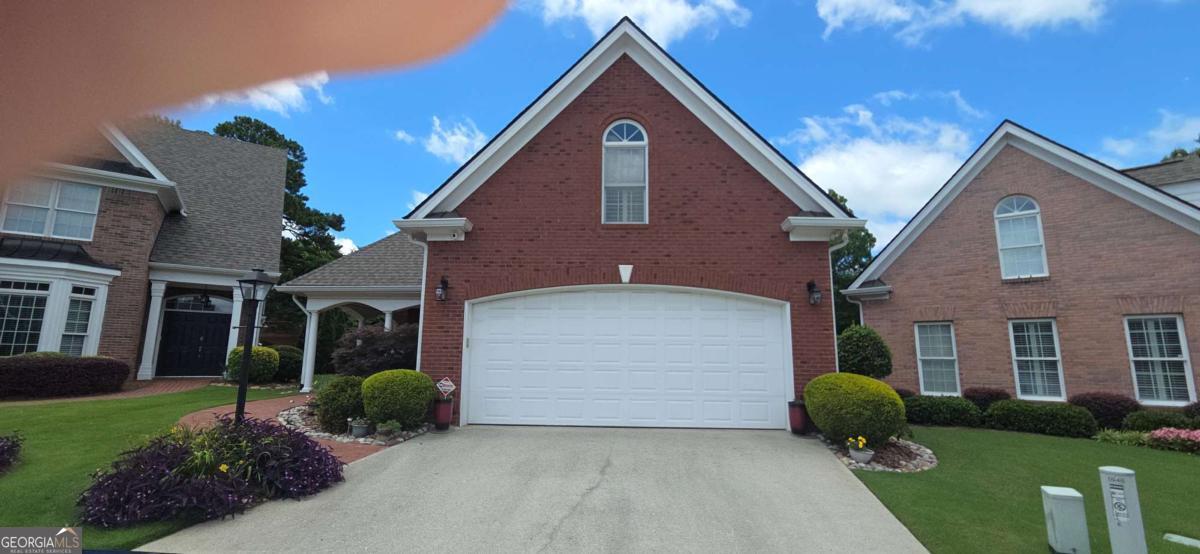 1555 Woodberry Run Dr — photo