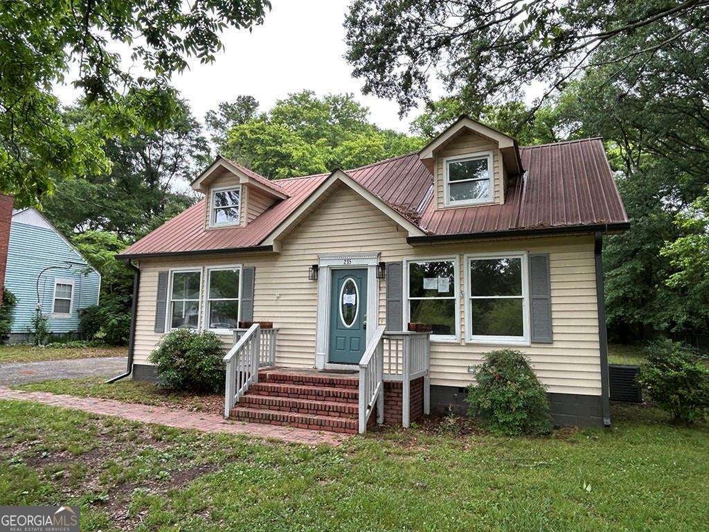 235 Peachtree St — photo