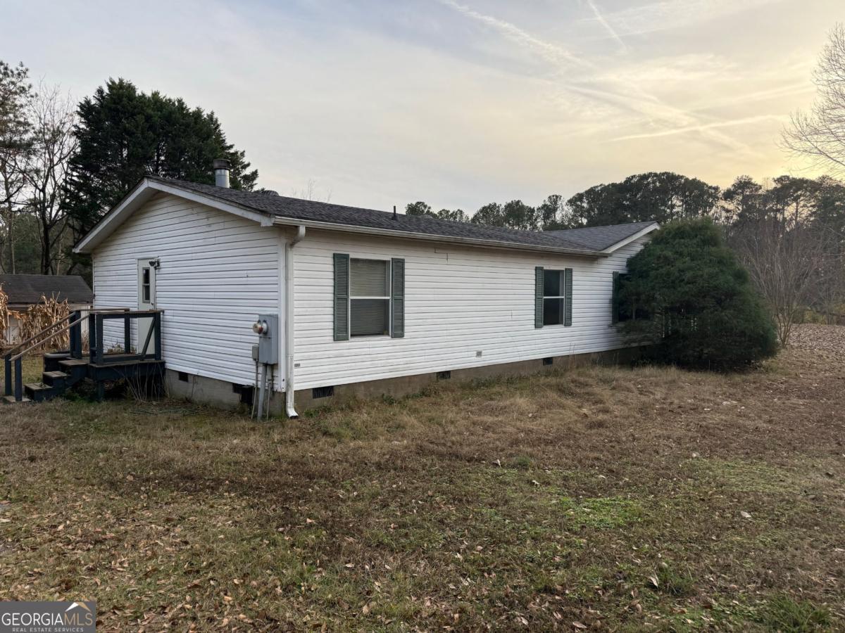 415 McIntosh Trl — photo