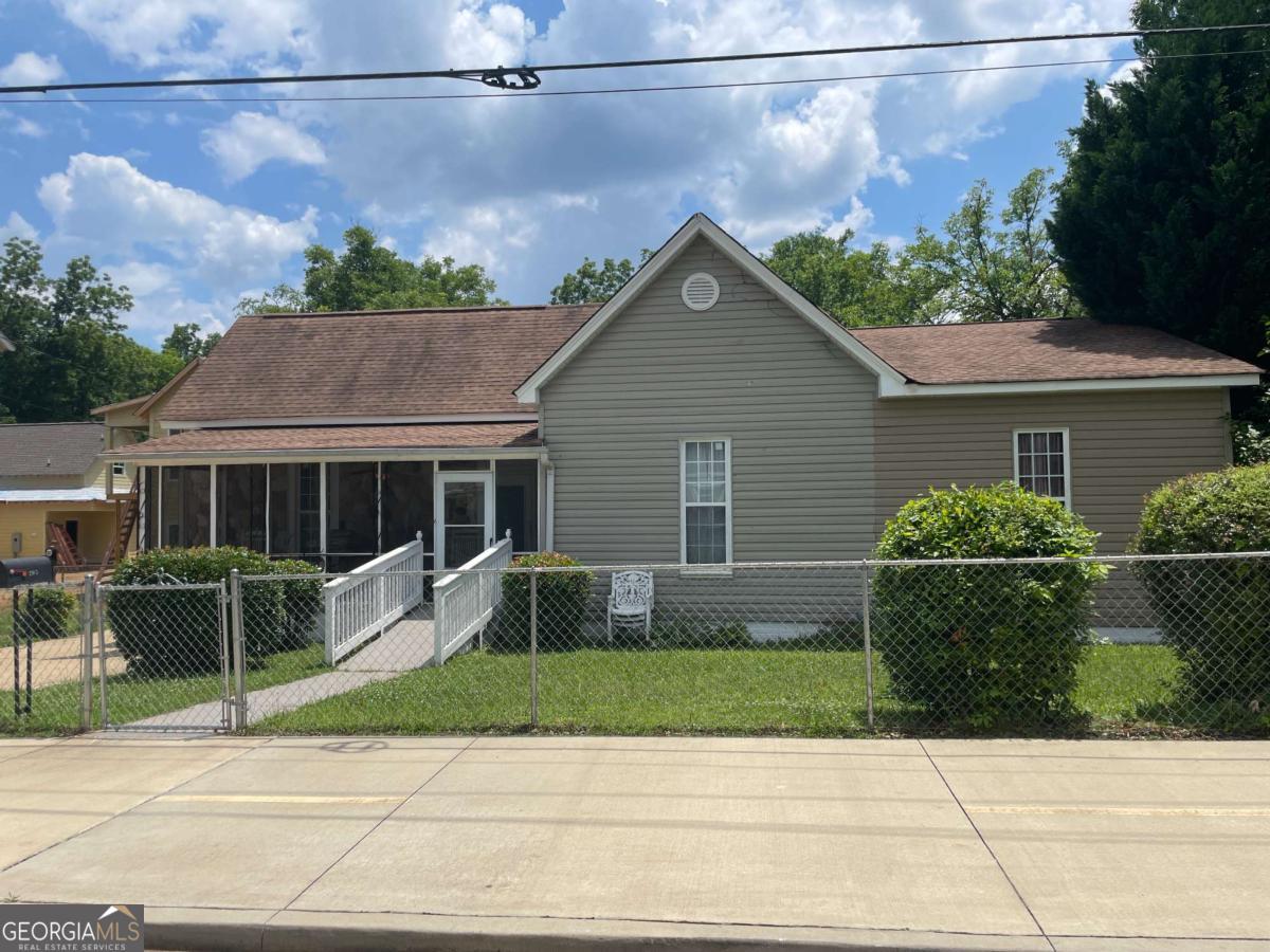 205 Cherry Street, Lagrange, GA 30240 — photo 2