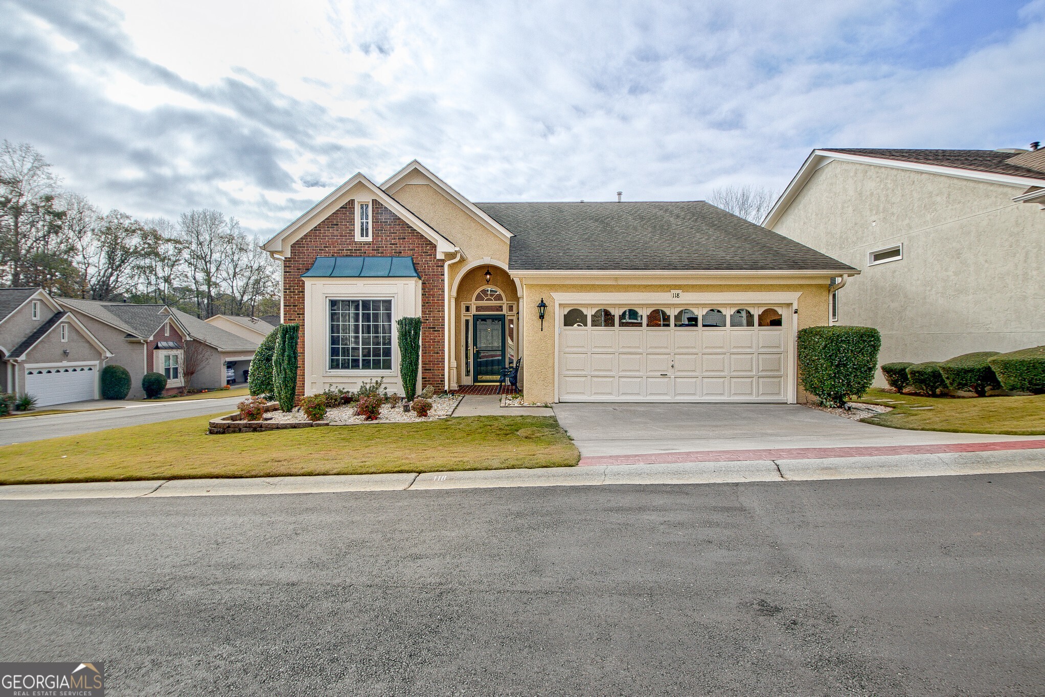 118 Augusta Dr — photo
