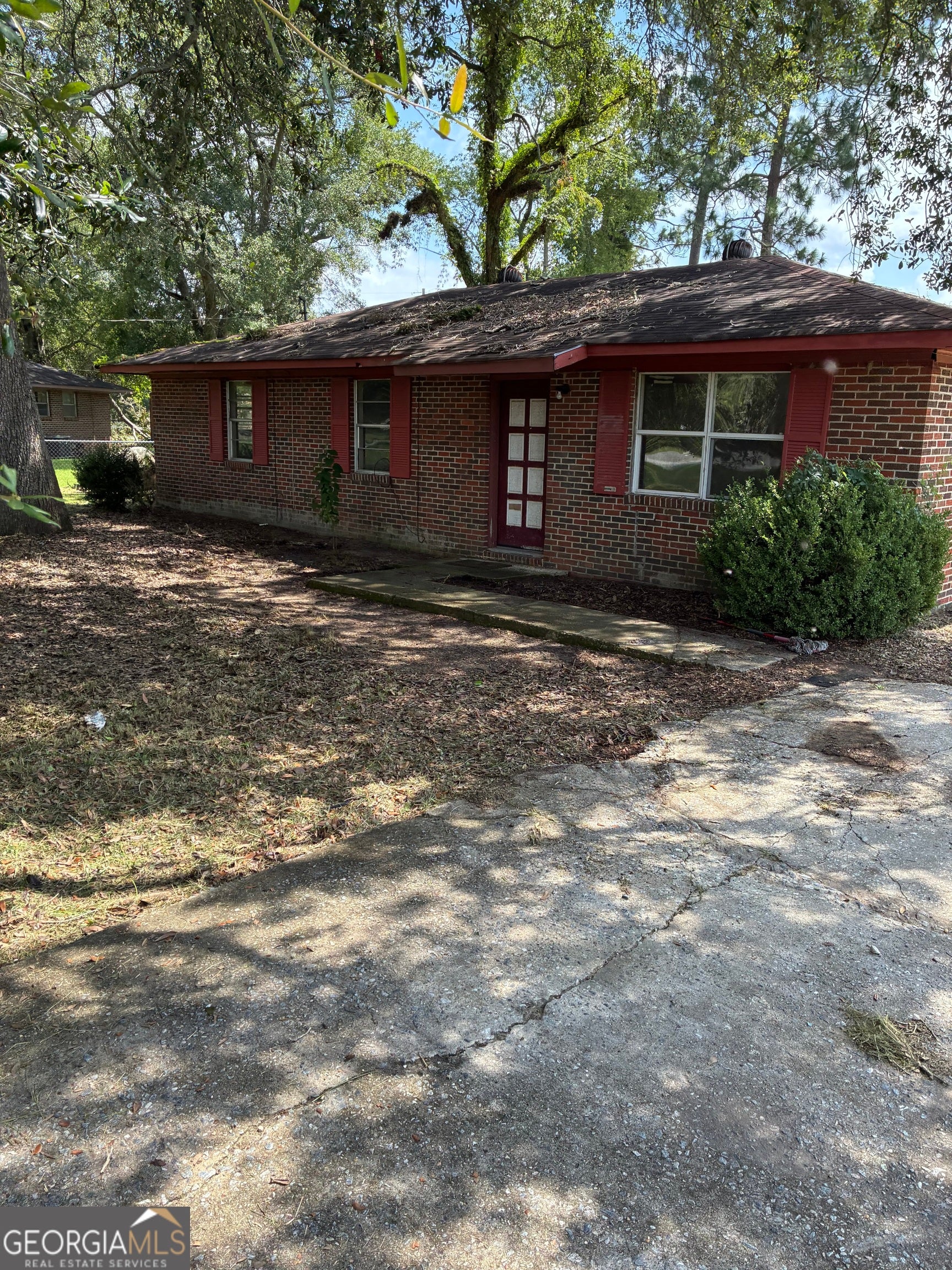 5000 Mlk Jr Rd — photo