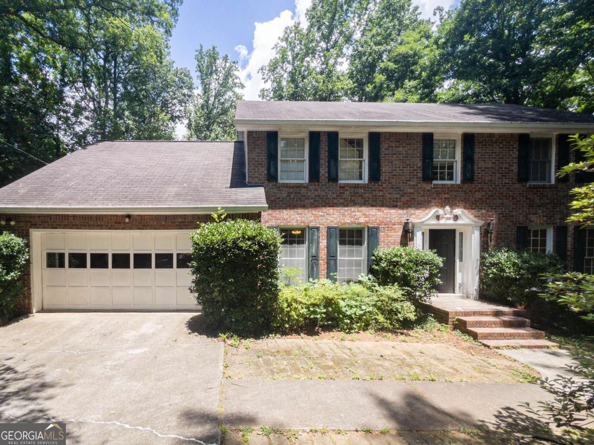 965 Millbrook Ct — photo