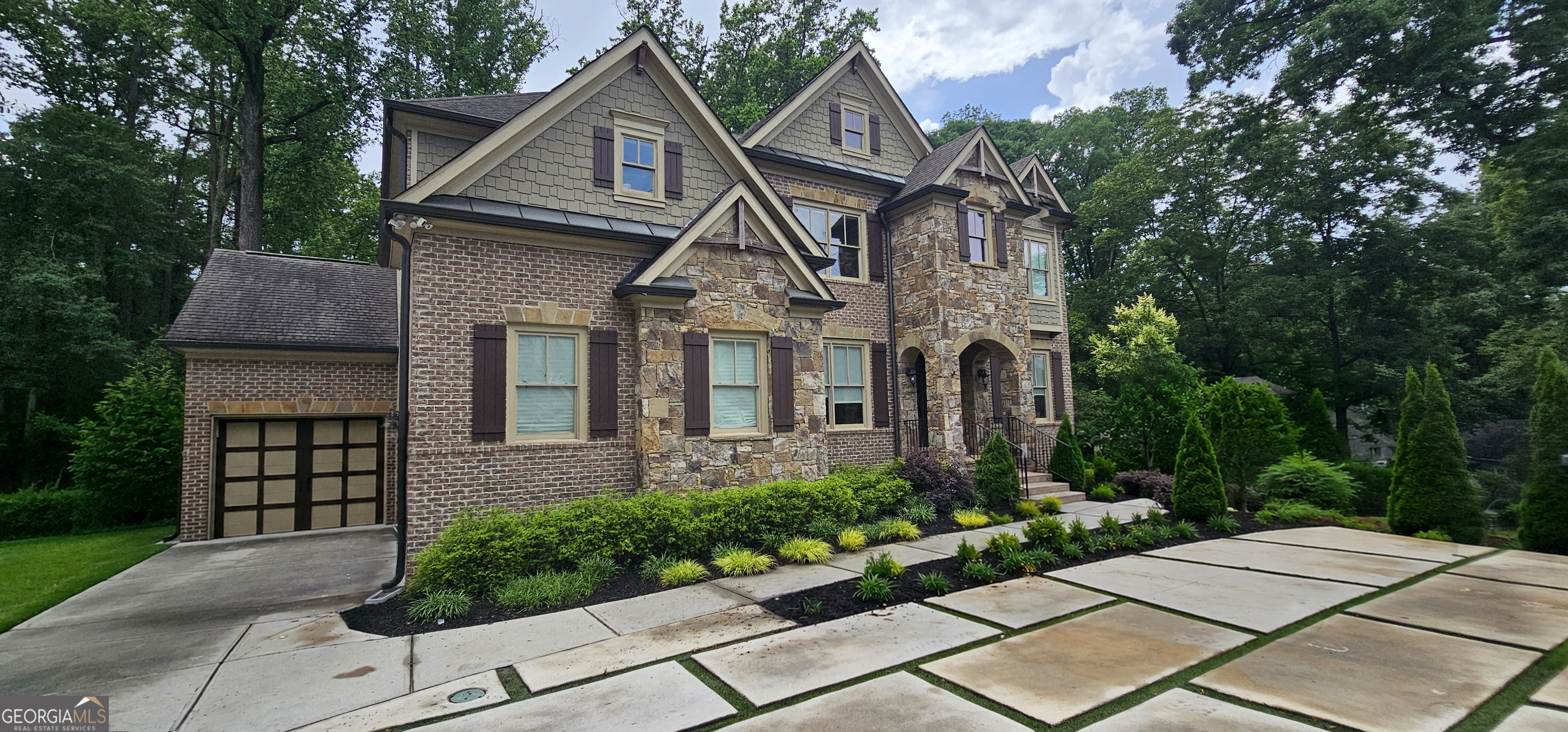 2110 E Roxboro Road NE, Atlanta, GA 30324 — photo 2