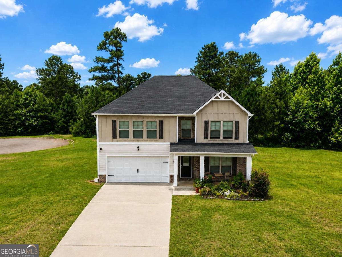 200 Woodlands Dr — photo