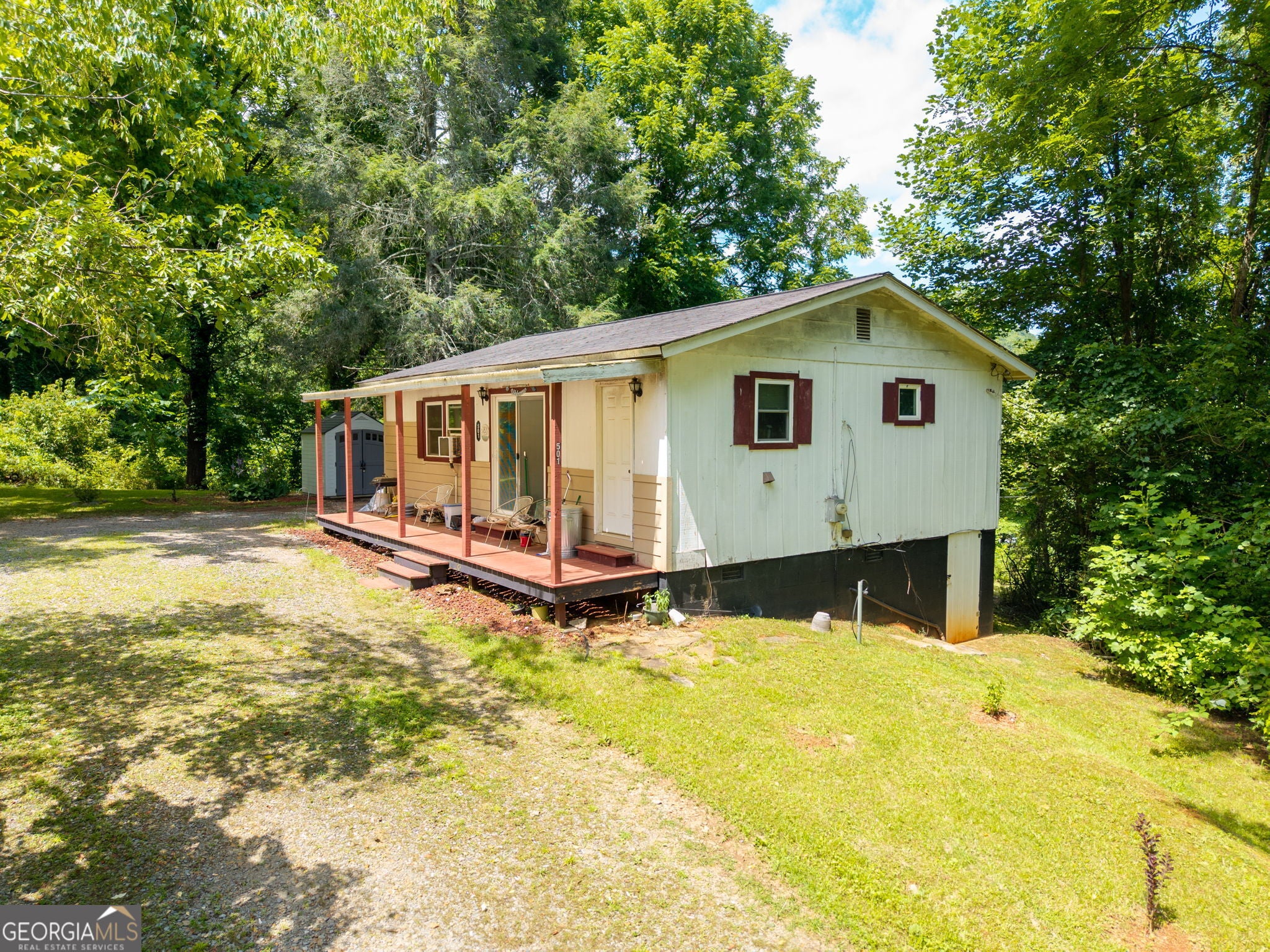 501 Hyatt Creek Rd — photo