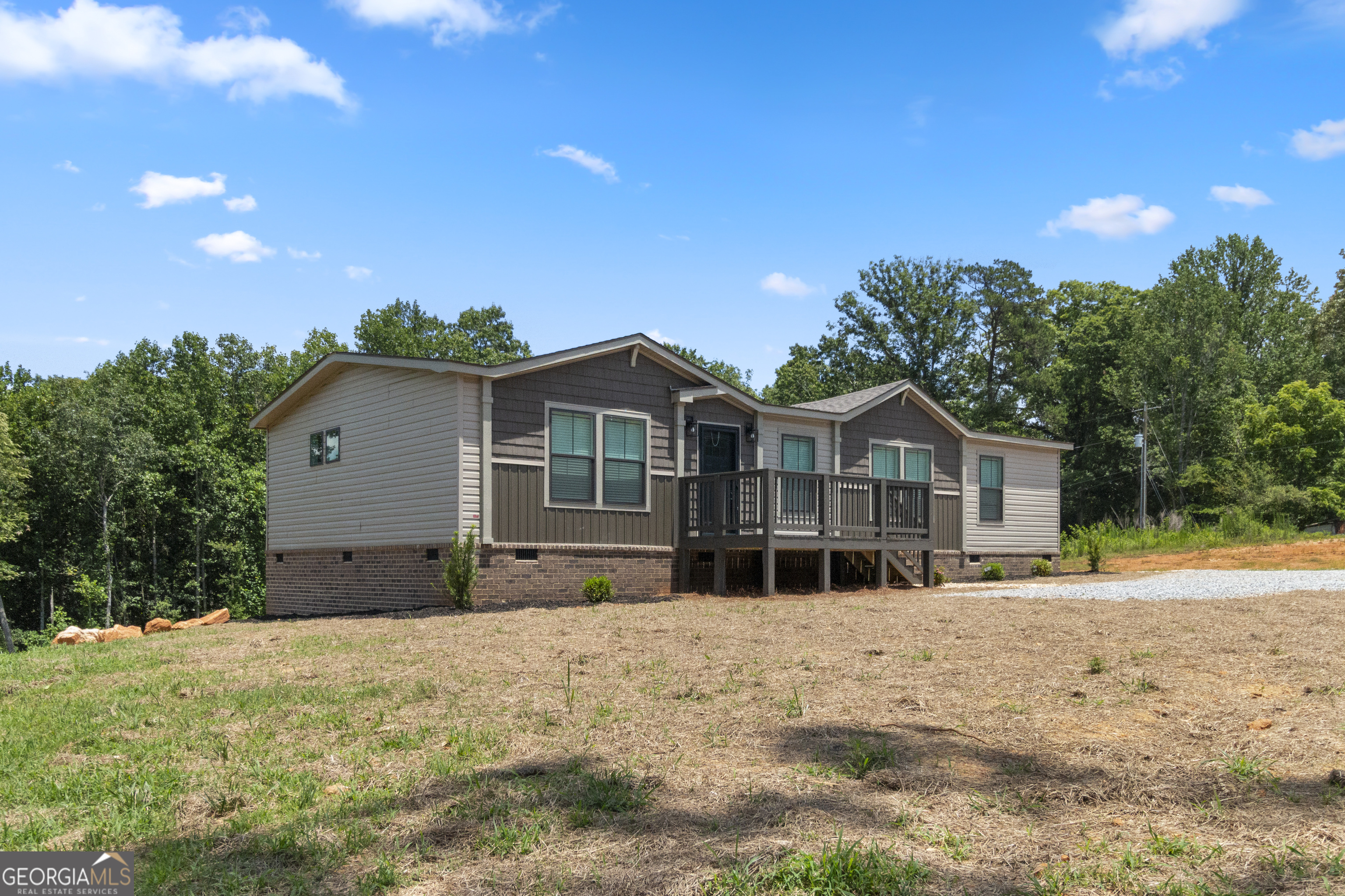 654 Robertson Loop Road, Clarkesville GA 30523 — photo 2