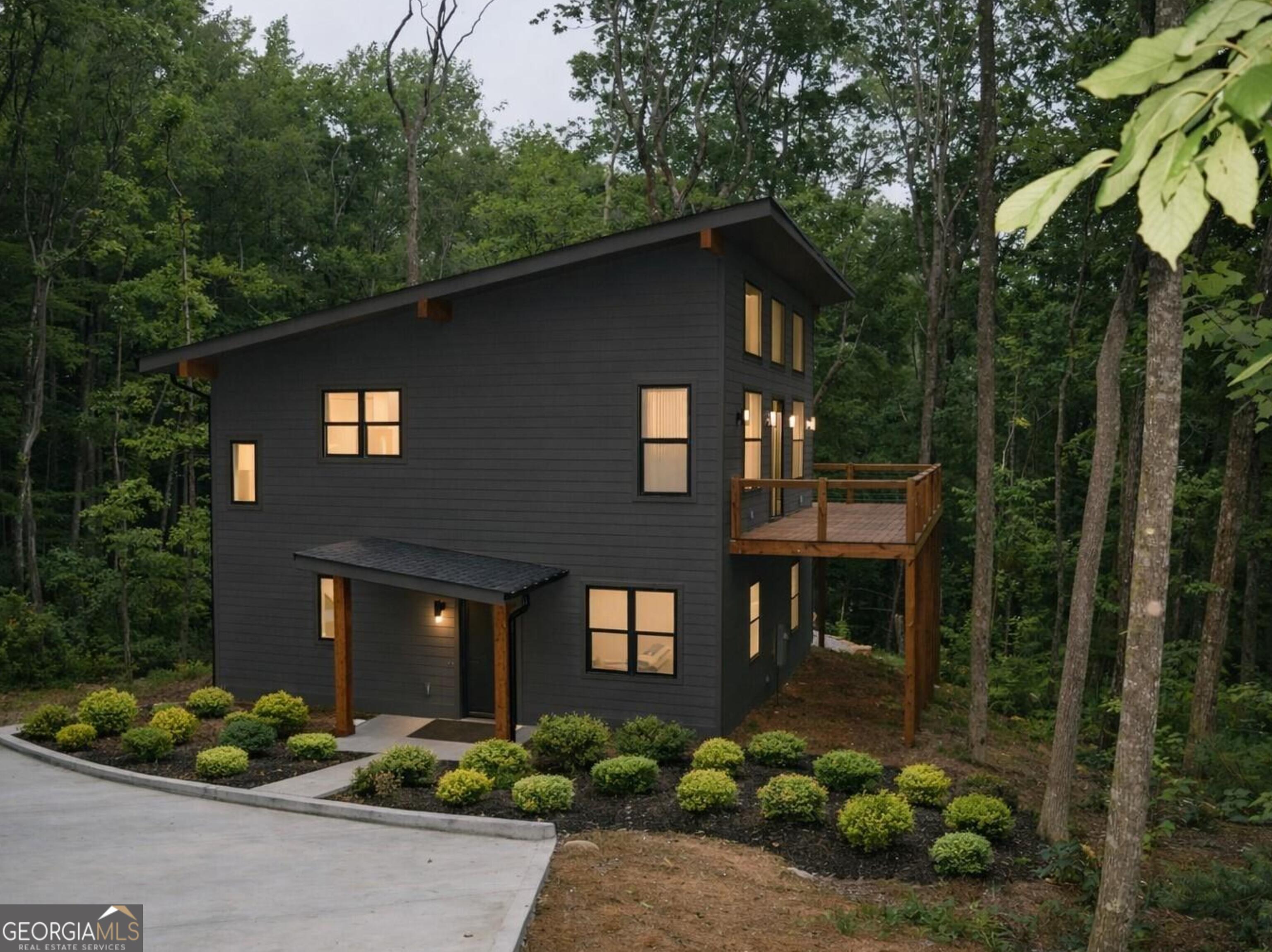 673 Autumn Ridge Dr — photo