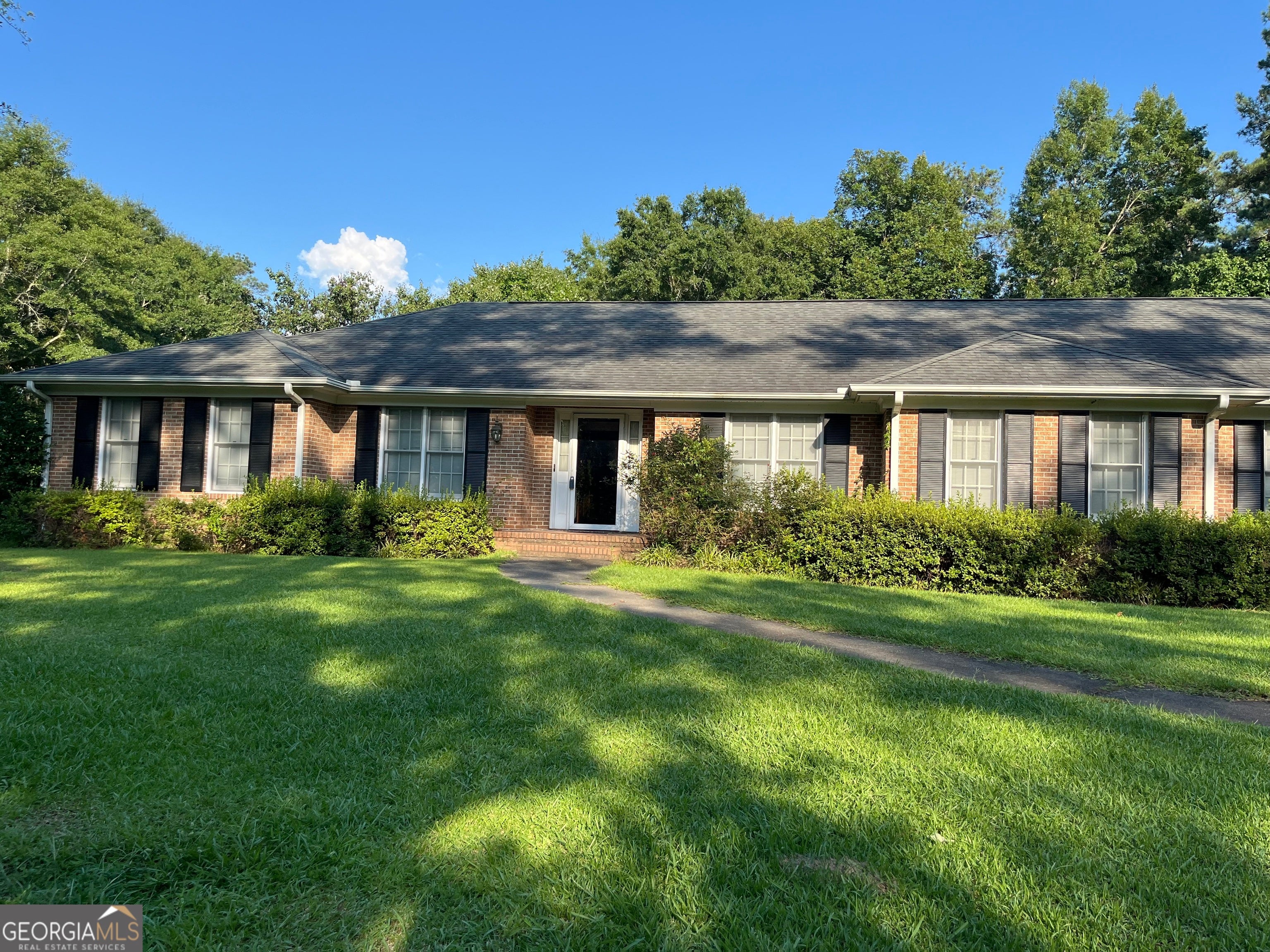 149 Alexandria Dr — photo