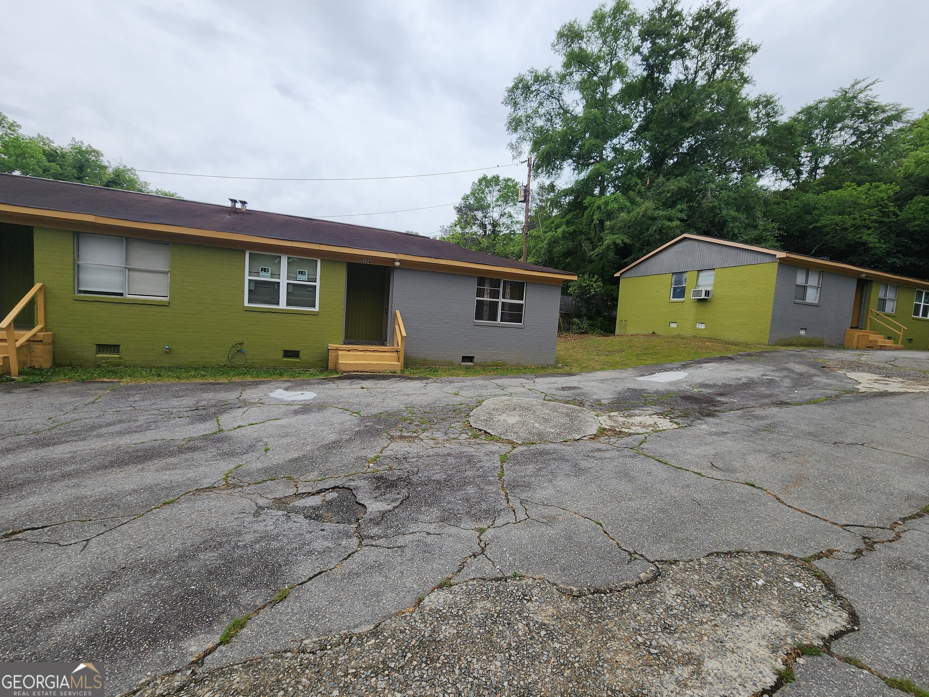 322 Rogers Pl — photo