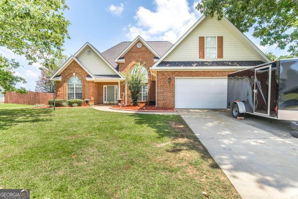 112 Finch Dr — photo