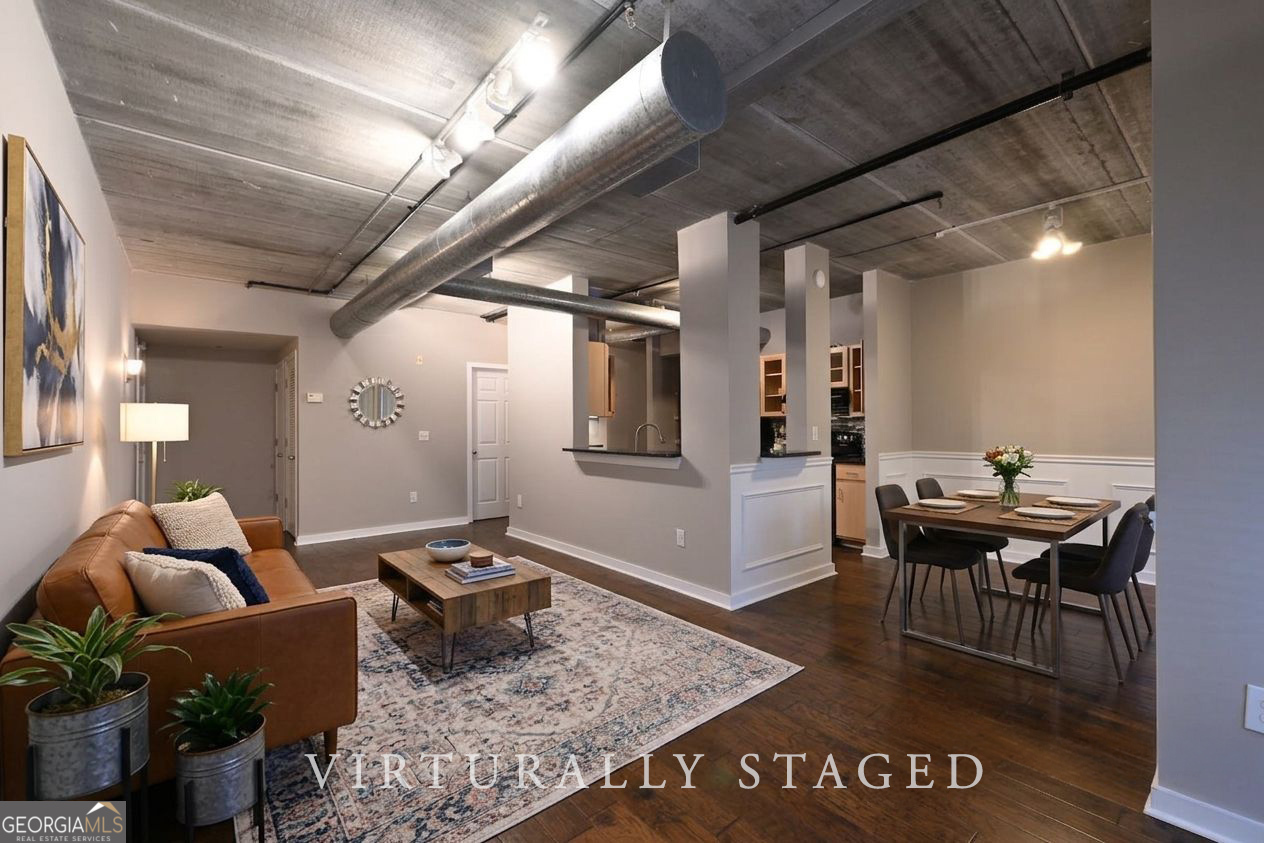 800 Peachtree St 1128 — photo